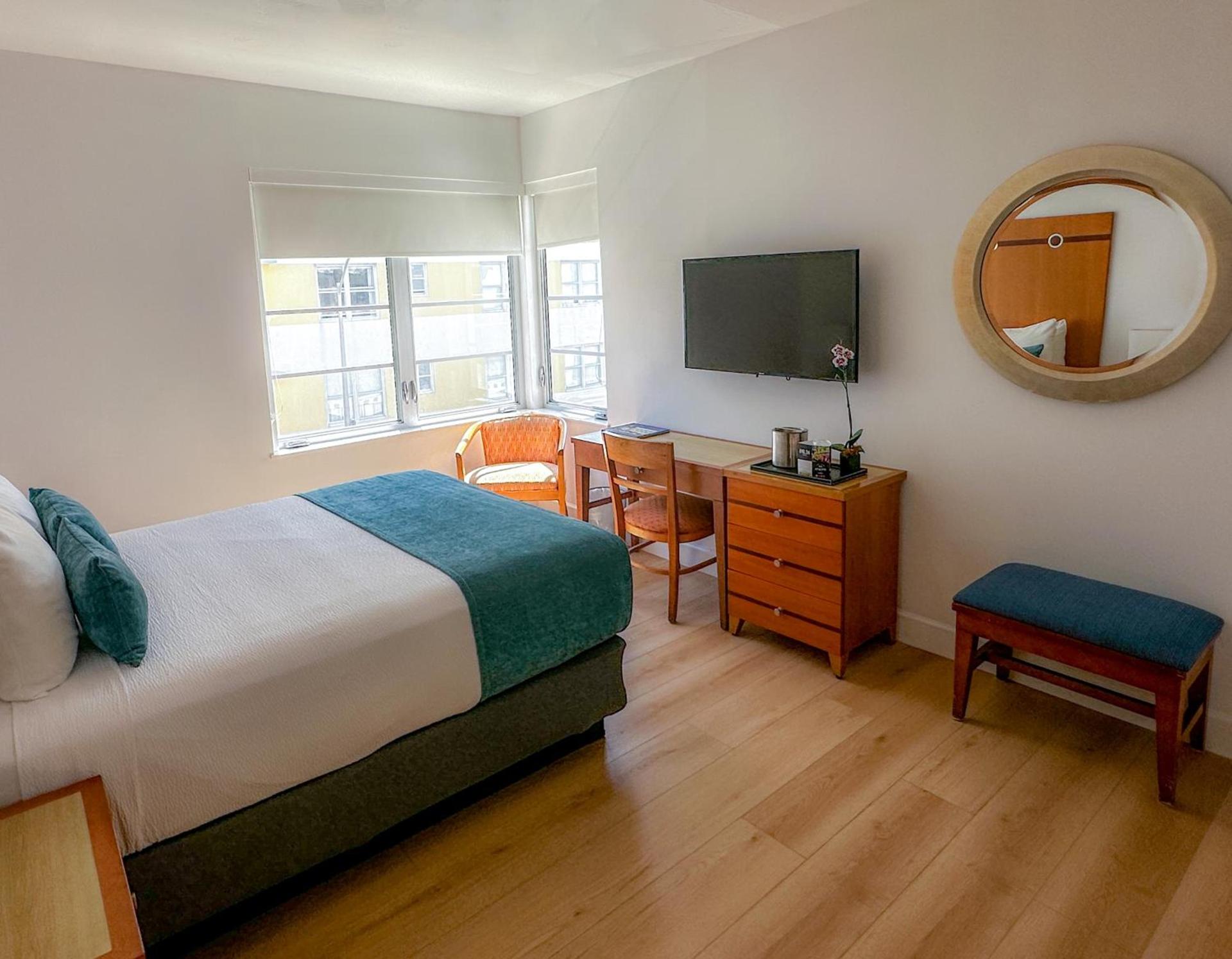 Avalon Hotel photo 27