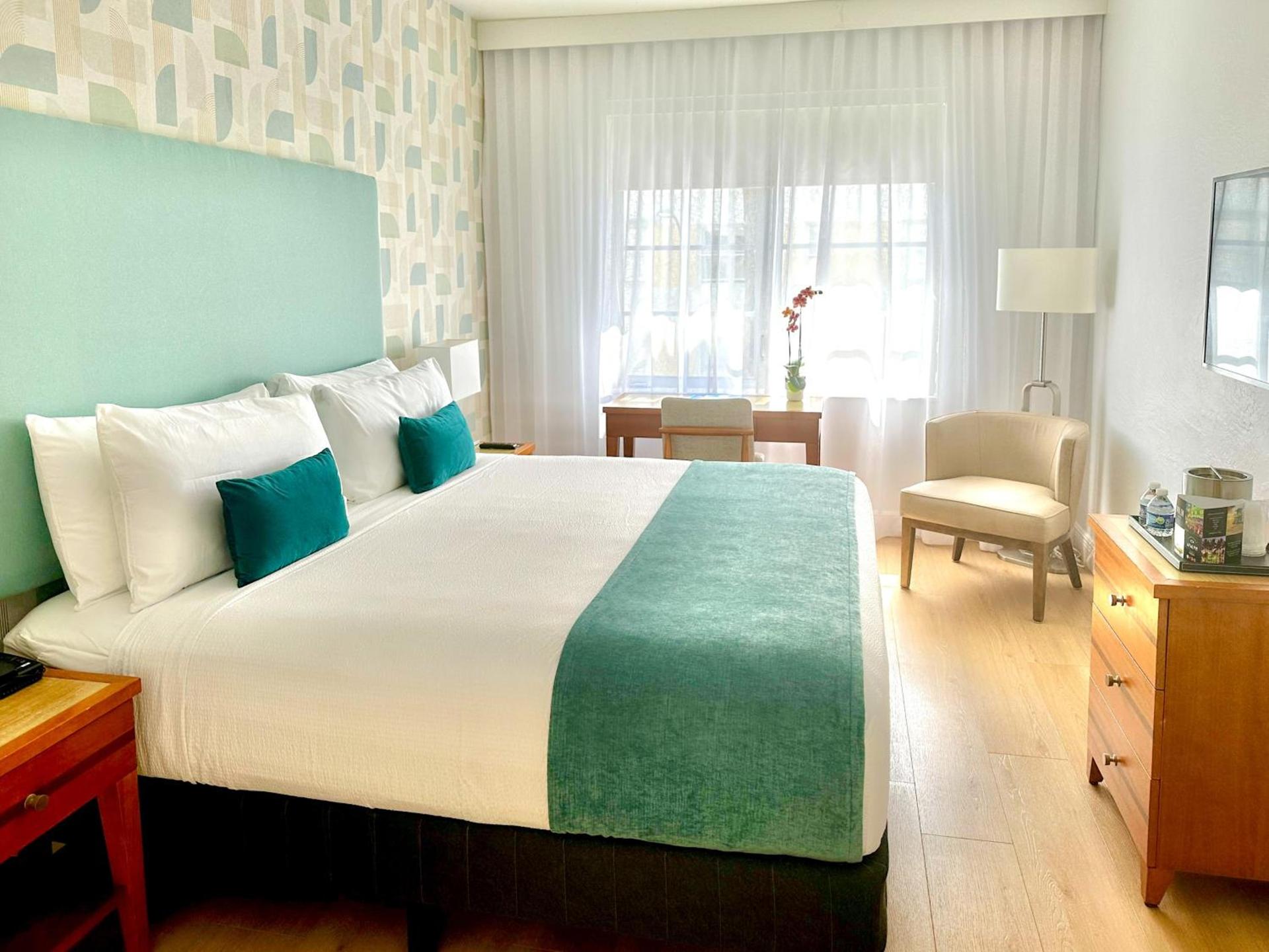 Avalon Hotel photo 50