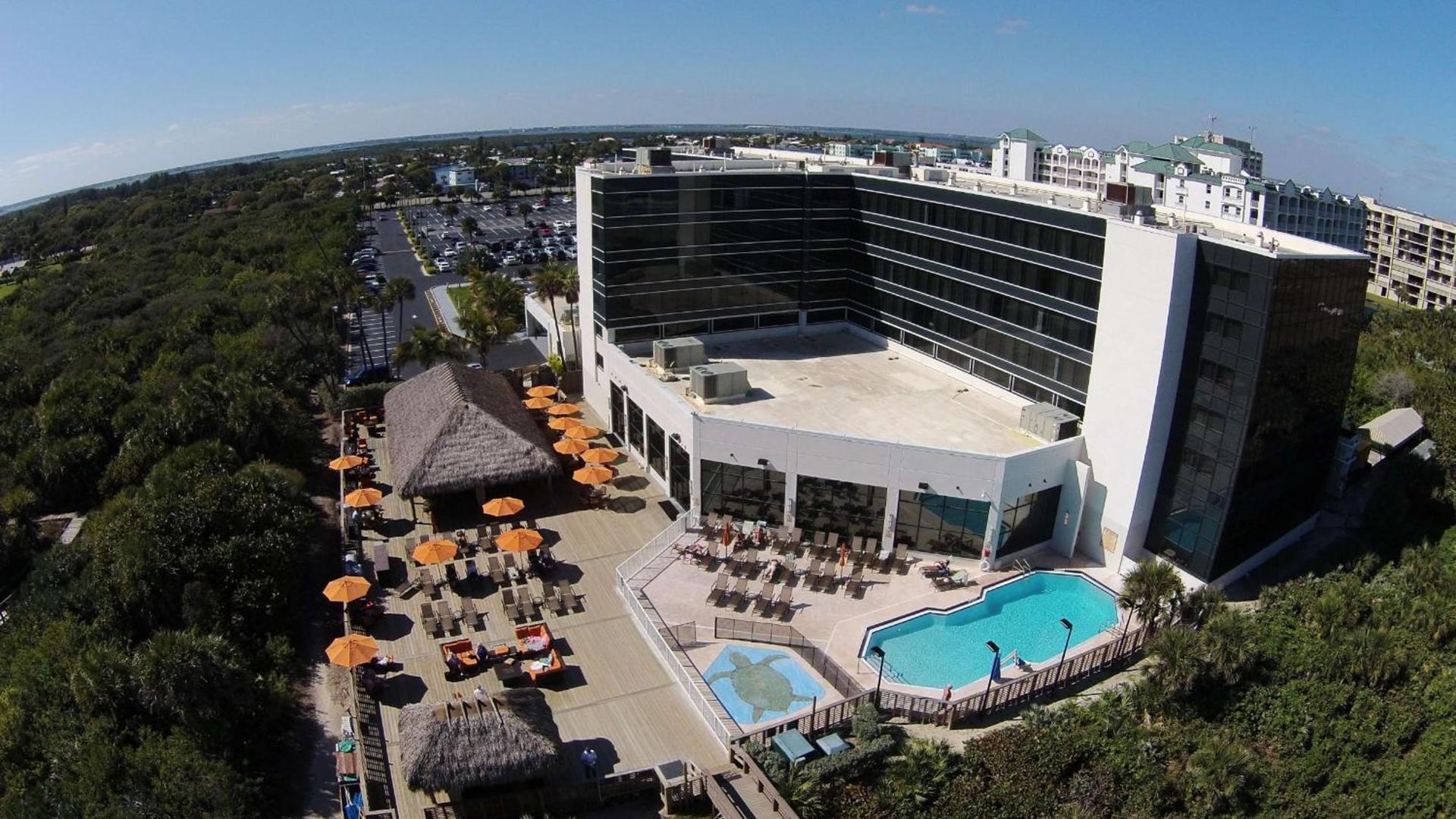 Hilton Cocoa Beach Oceanfront photo 3