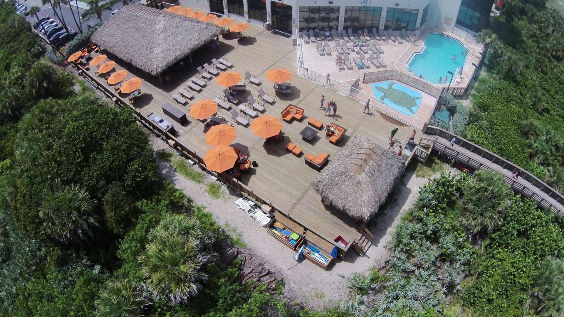 Hilton Cocoa Beach Oceanfront photo 4
