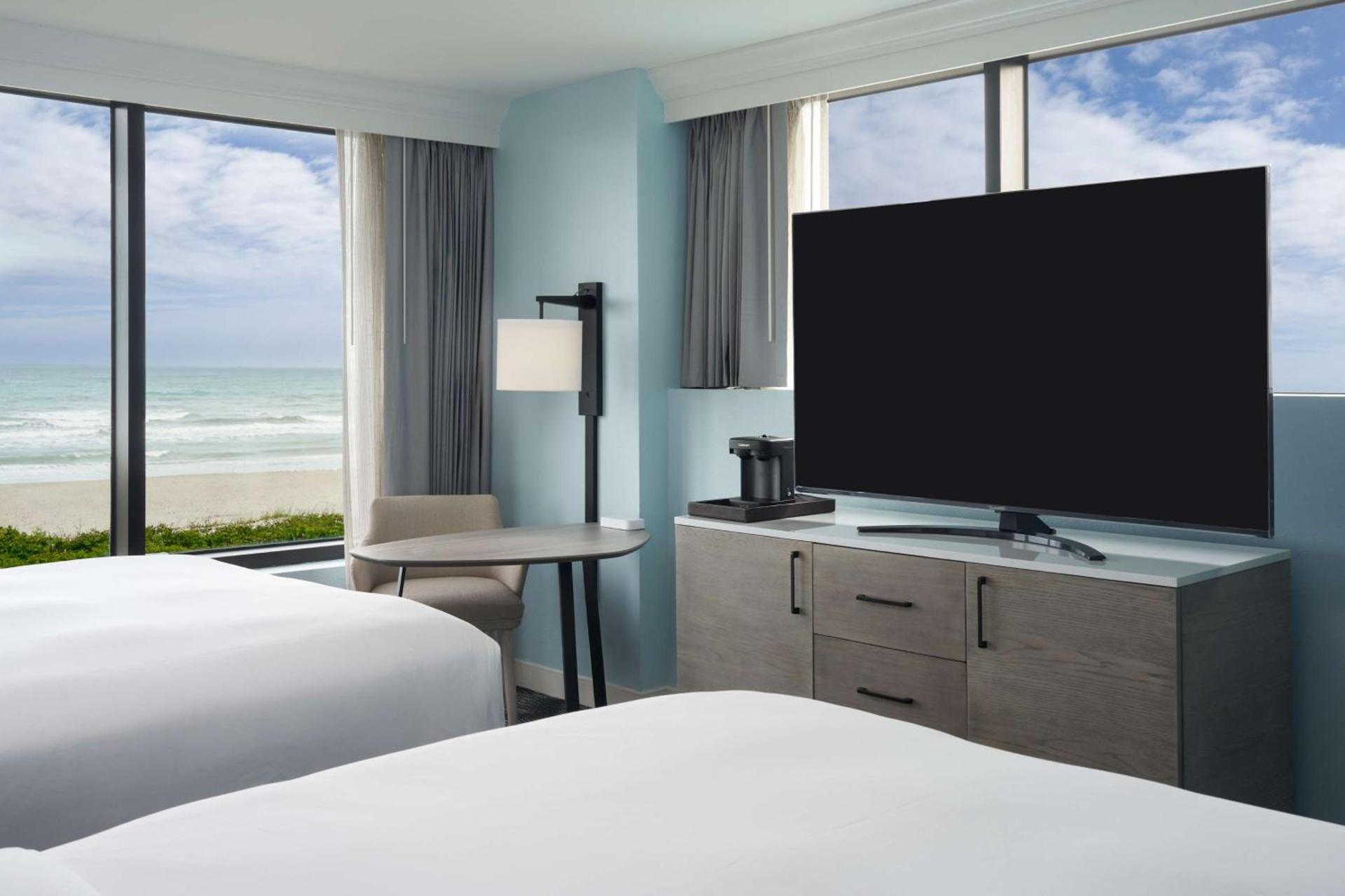 Hilton Cocoa Beach Oceanfront photo 38