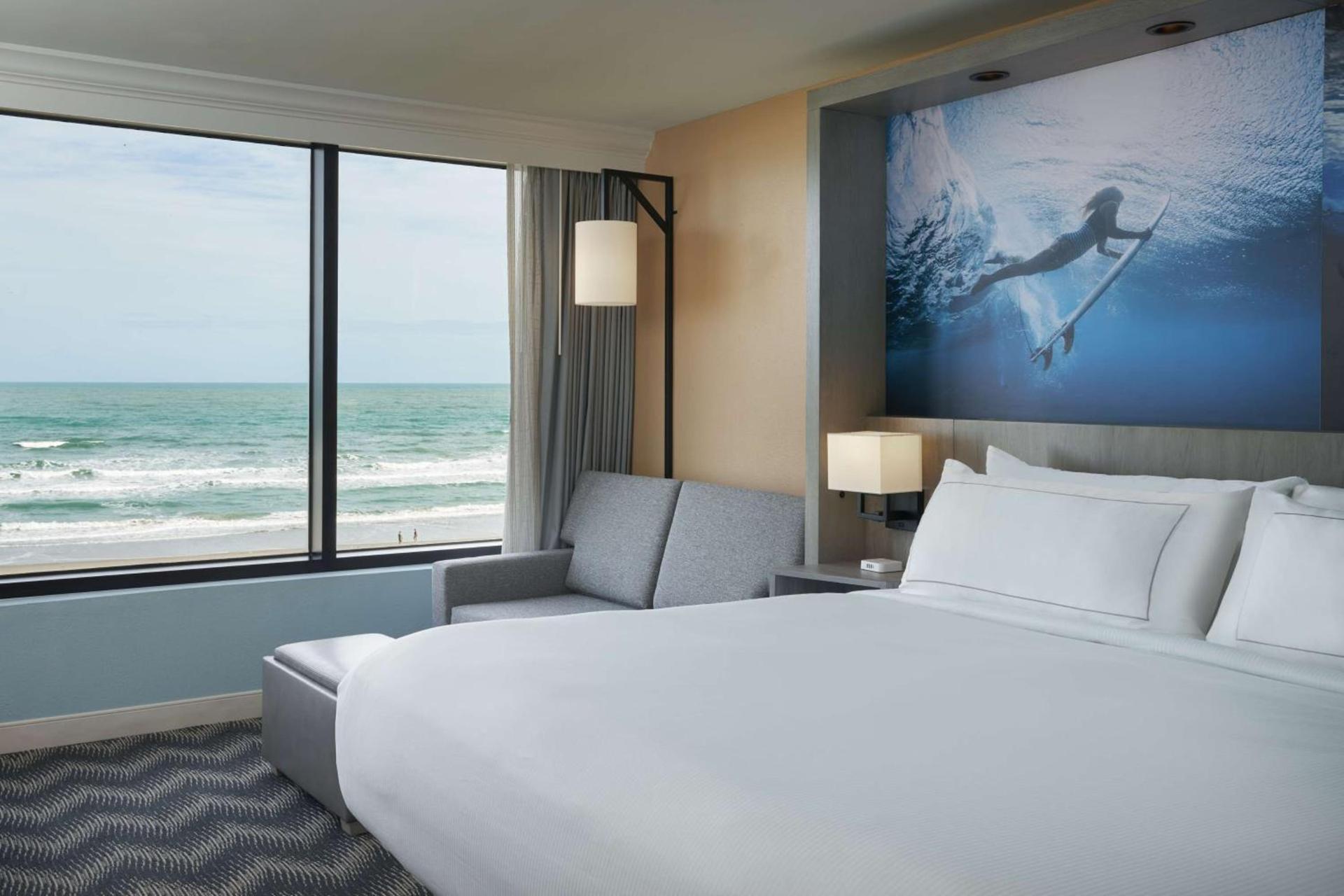 Hilton Cocoa Beach Oceanfront photo 40