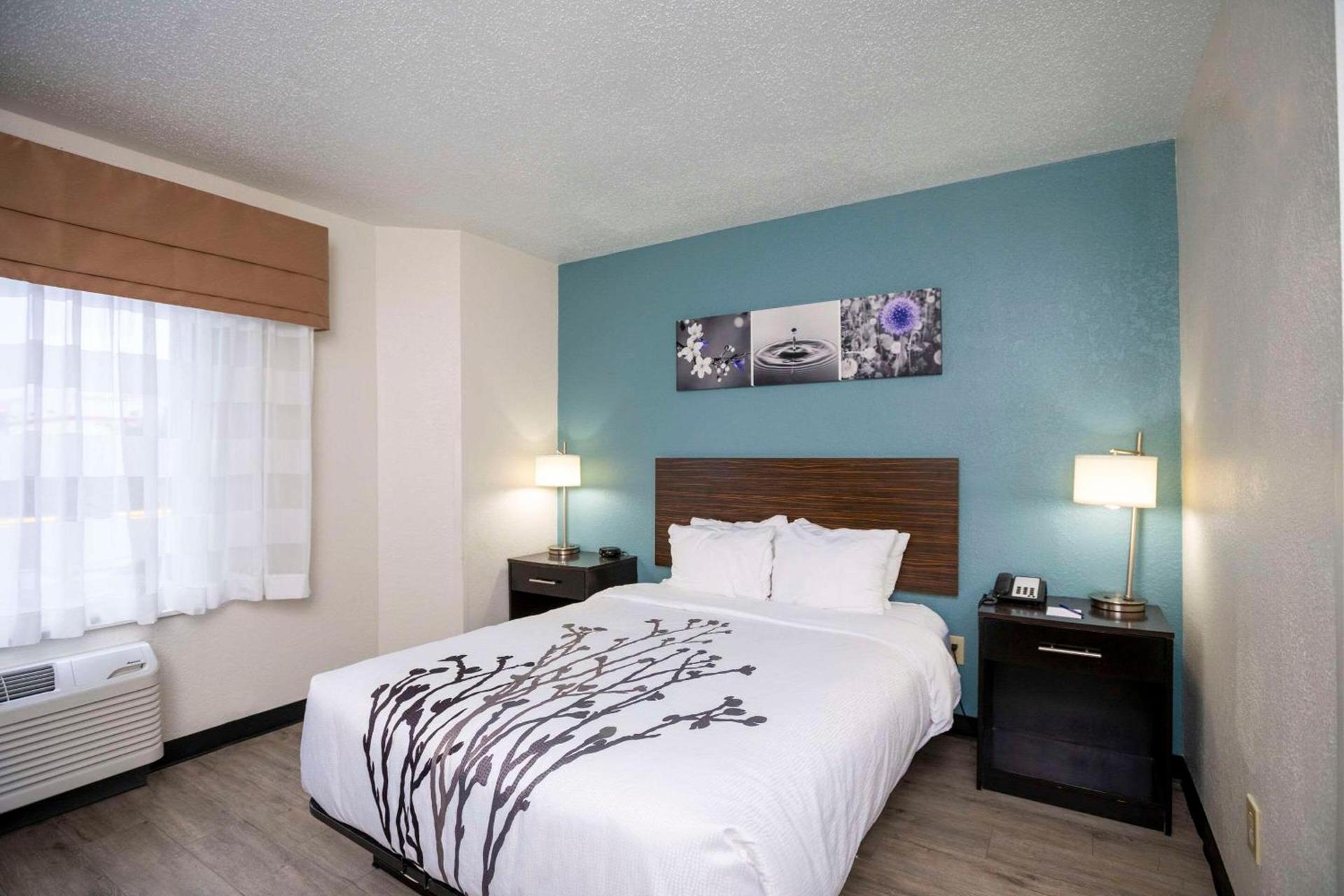 Wingate by Wyndham Myrtle Beach At Outlets photo 13