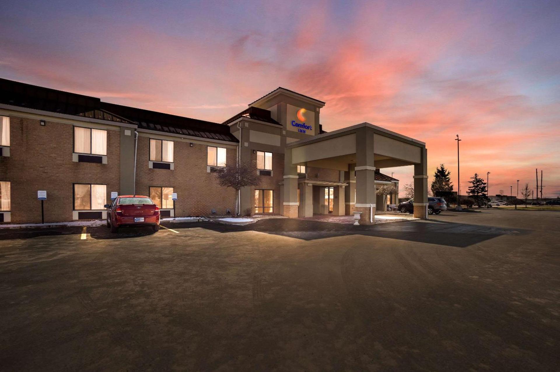 Comfort Inn Huntington Near University photo 6