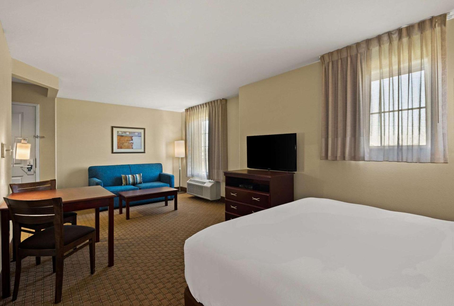 MainStay Suites Houma photo 9