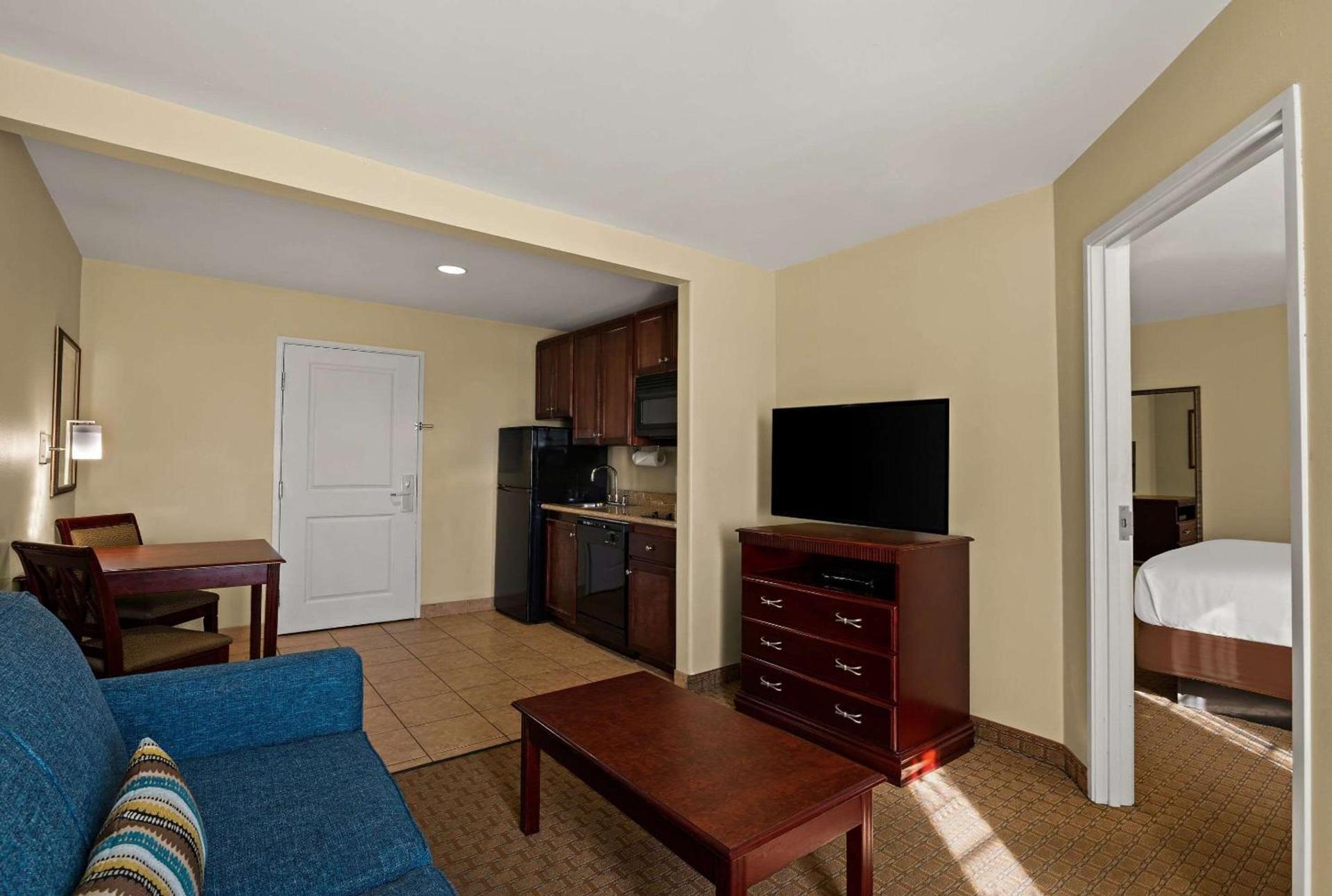 MainStay Suites Houma photo 20
