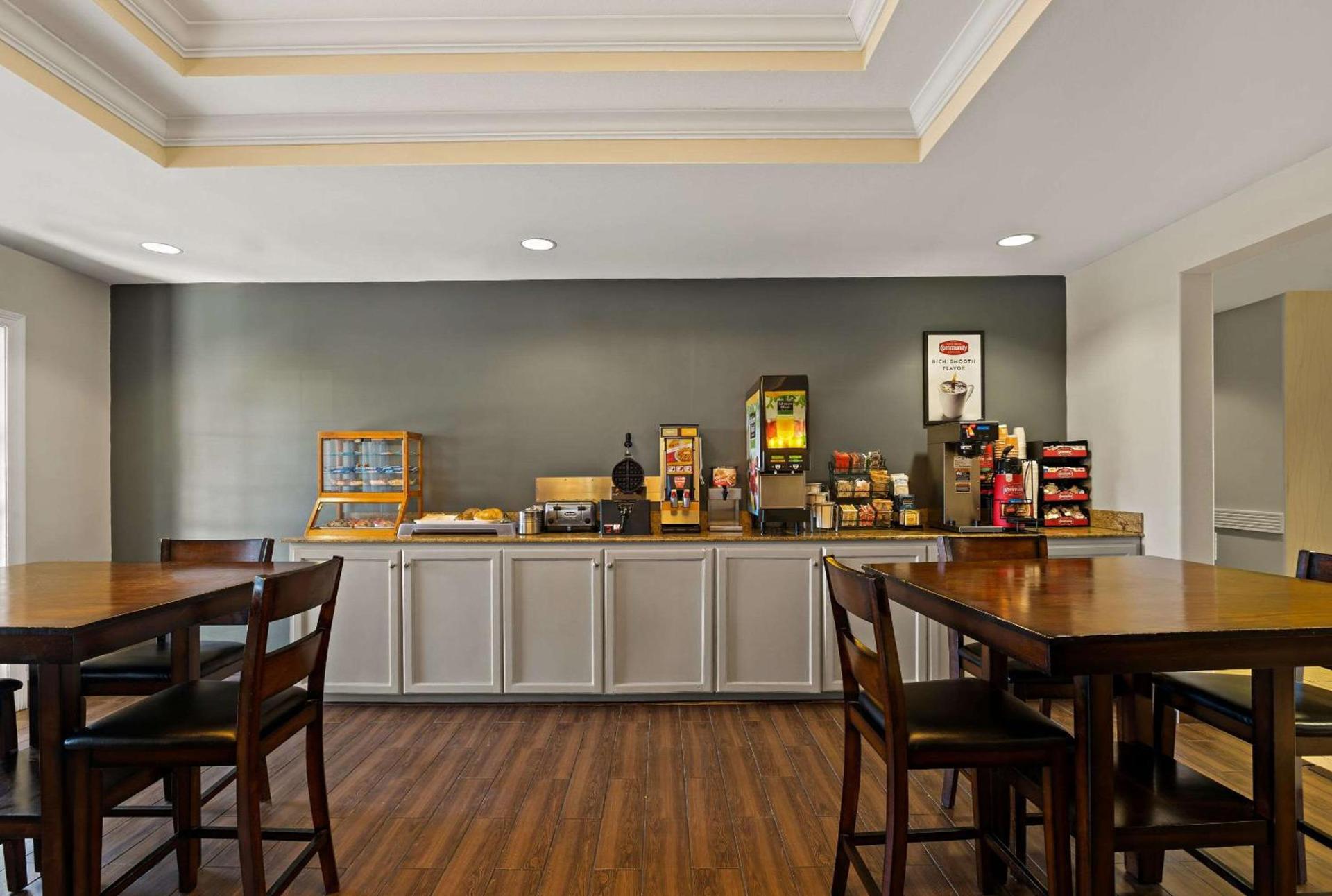 MainStay Suites Houma photo 25