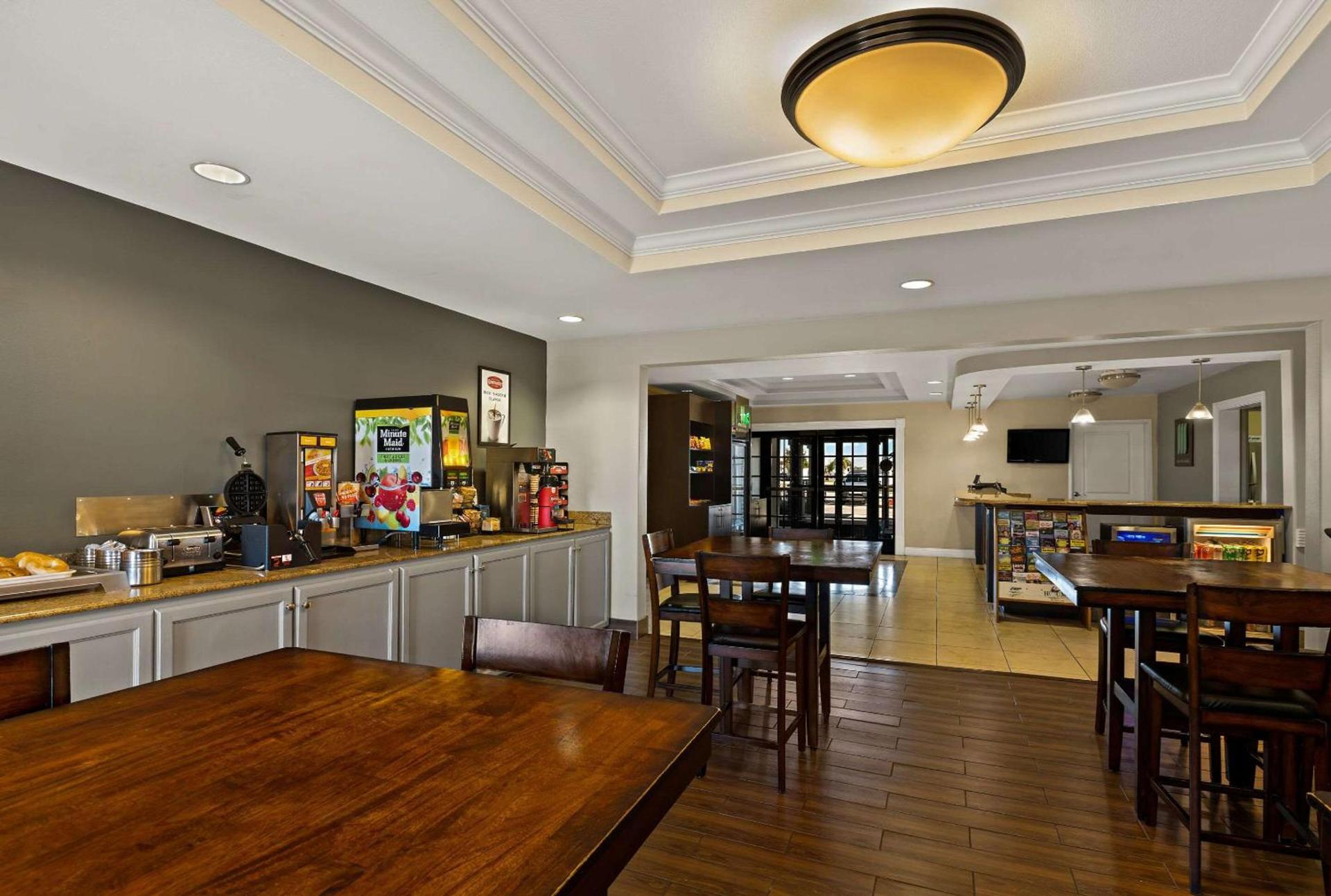 MainStay Suites Houma photo 26
