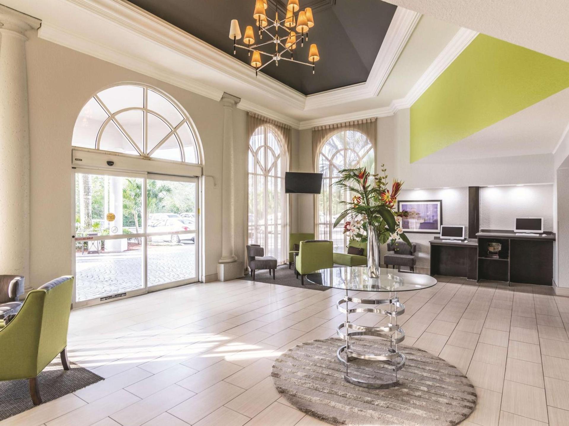 La Quinta Inn by Wyndham Jupiter photo 13