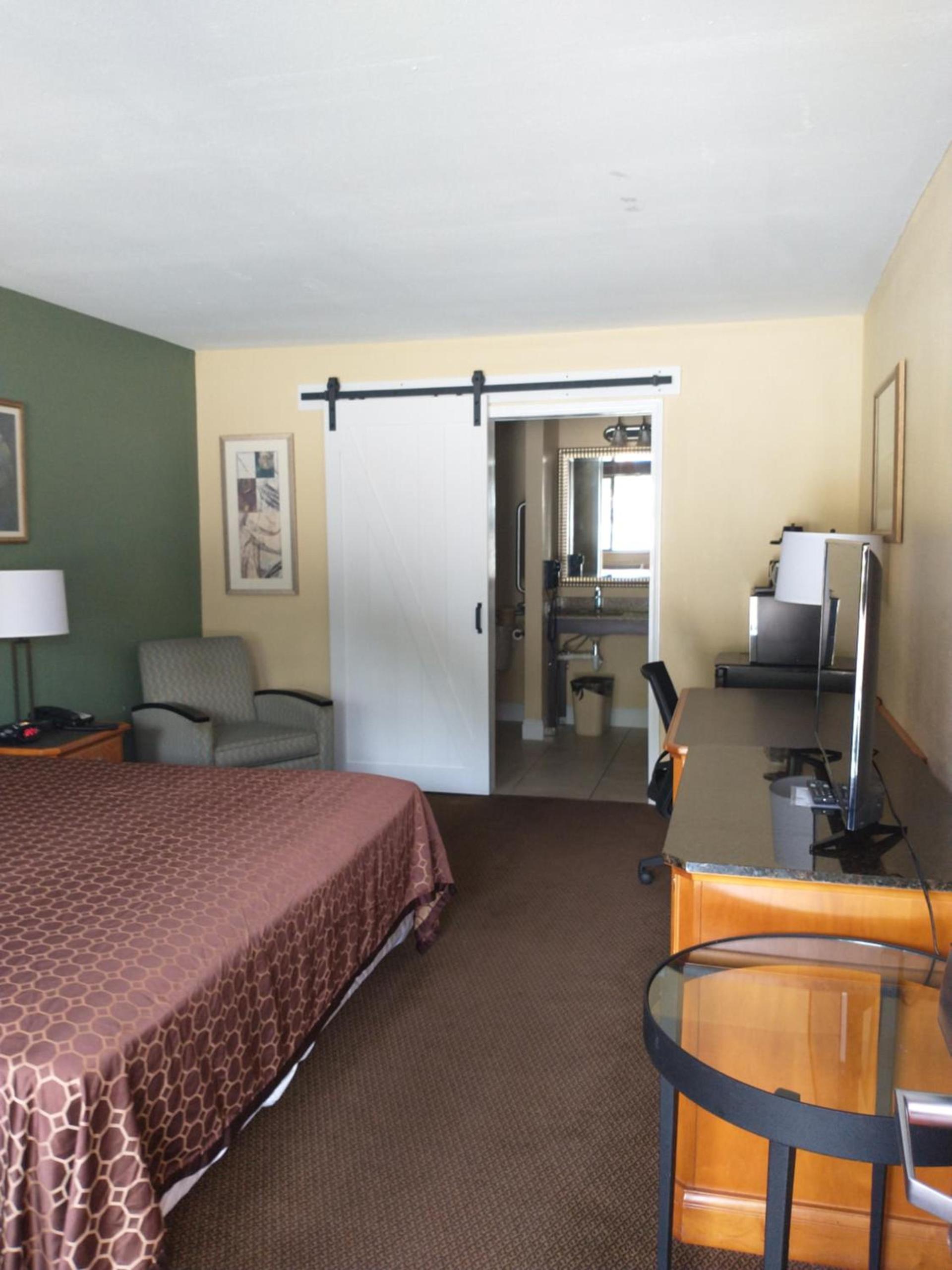 Apalachicola Bay Inn photo 15