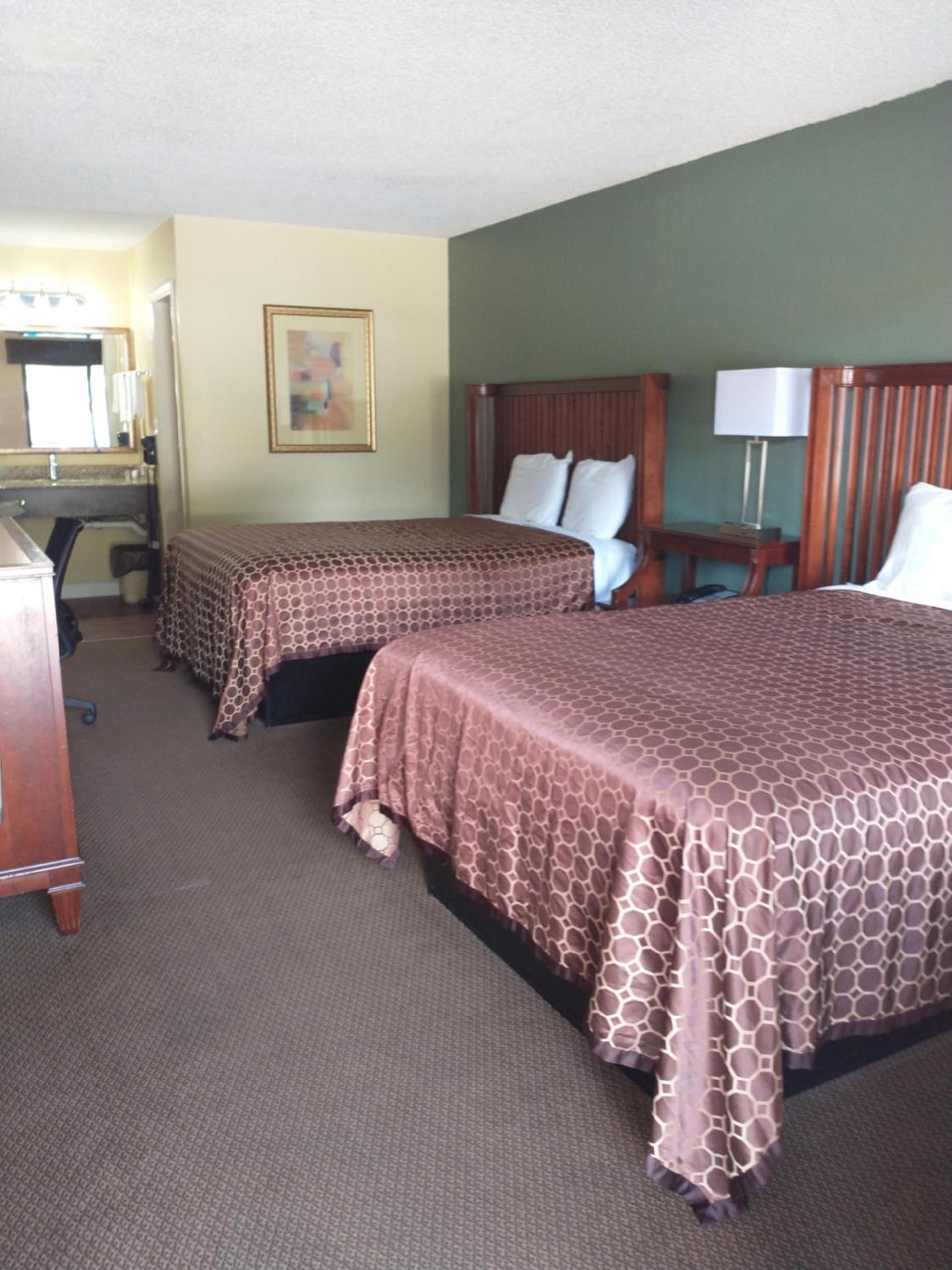 Apalachicola Bay Inn photo 9
