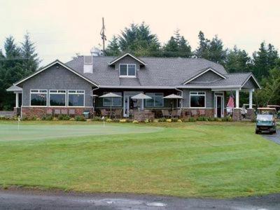 Waldport Bayfront Hotel & Restaurant photo 74