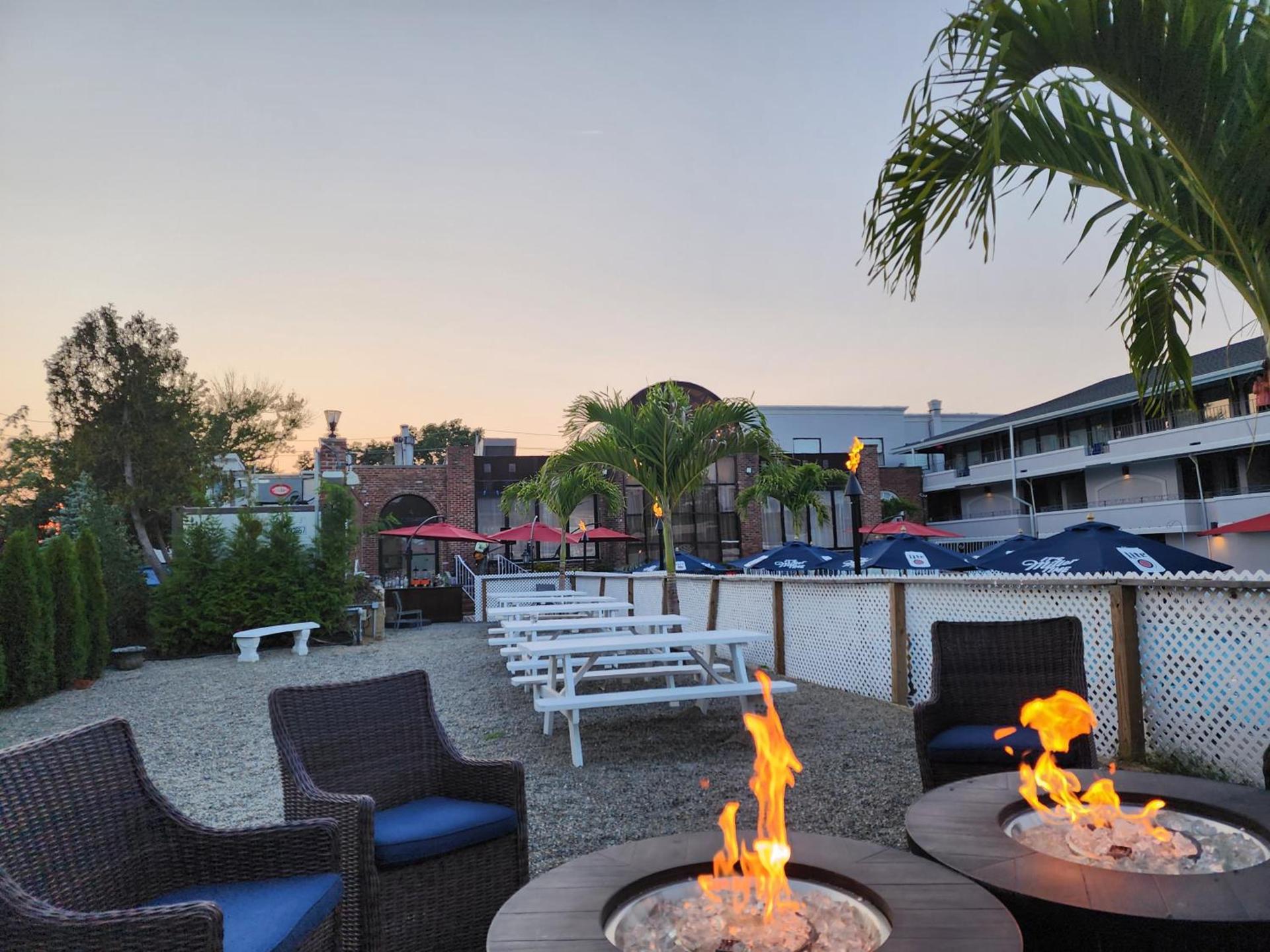 The Shore Club photo 3