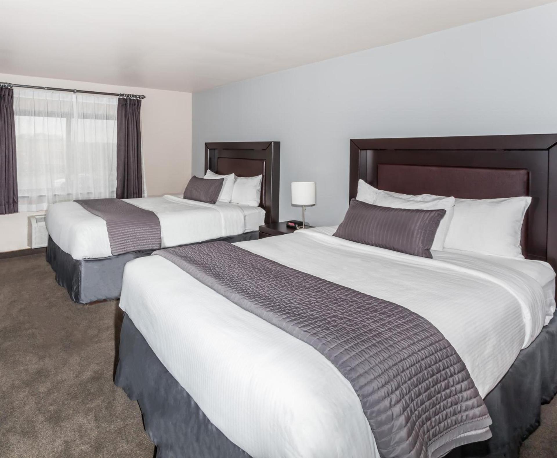 Baymont by Wyndham Glenview photo 34