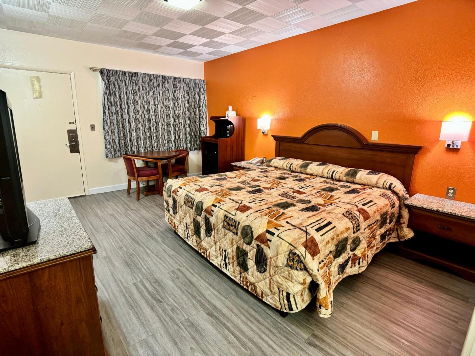 Knights Inn Galax photo 9