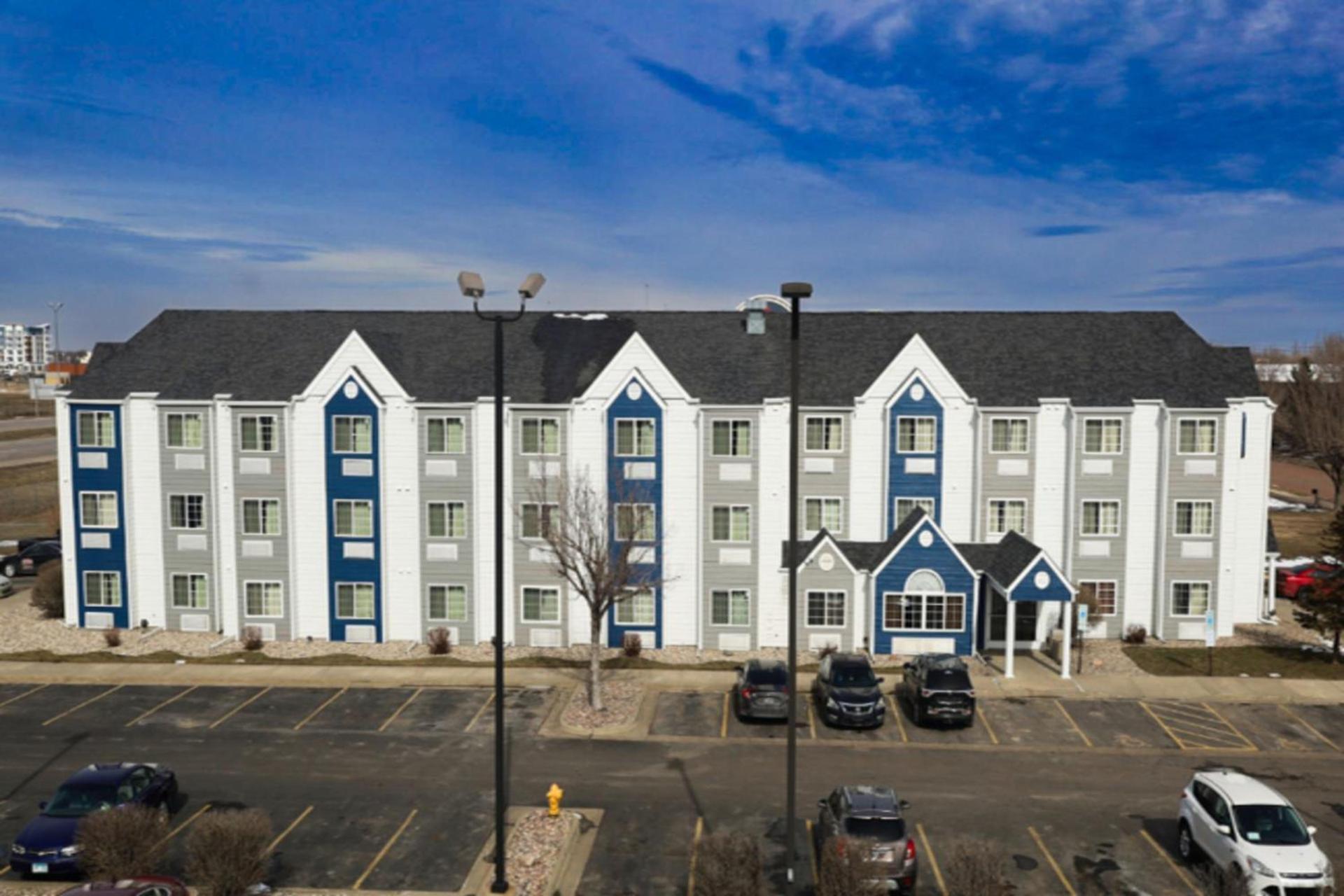 Microtel Inn & Suites by Wyndham Sioux Falls photo 25