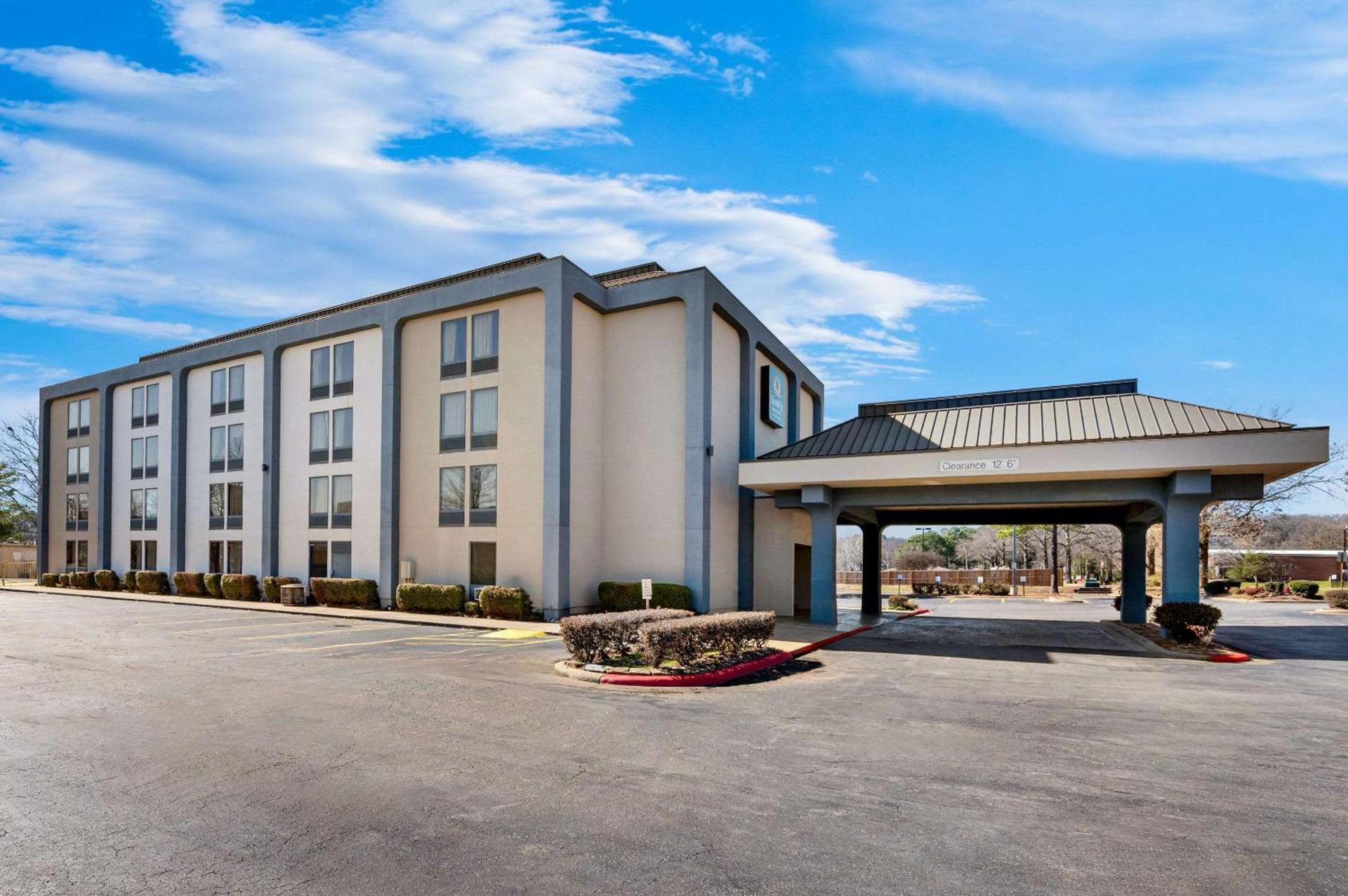 Quality Inn & Suites North Little Rock photo 2