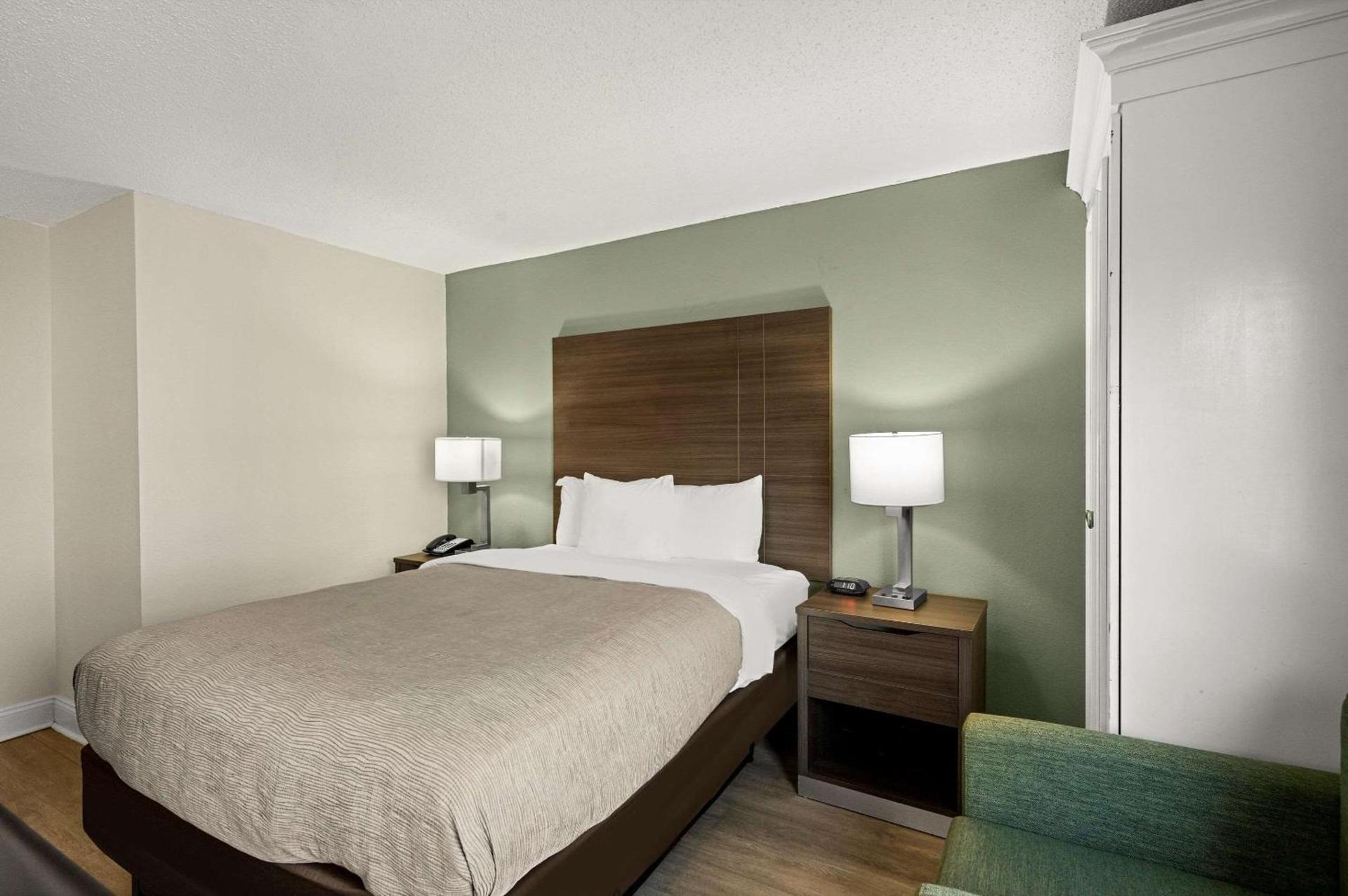 Quality Inn & Suites North Little Rock photo 13