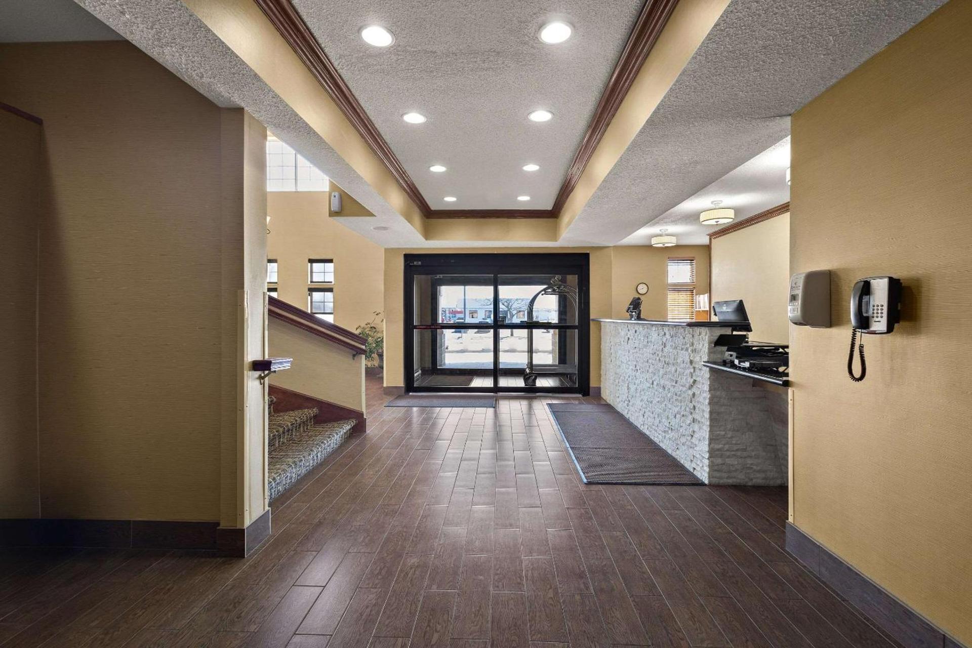 Comfort Inn Near Ouabache State Park photo 15