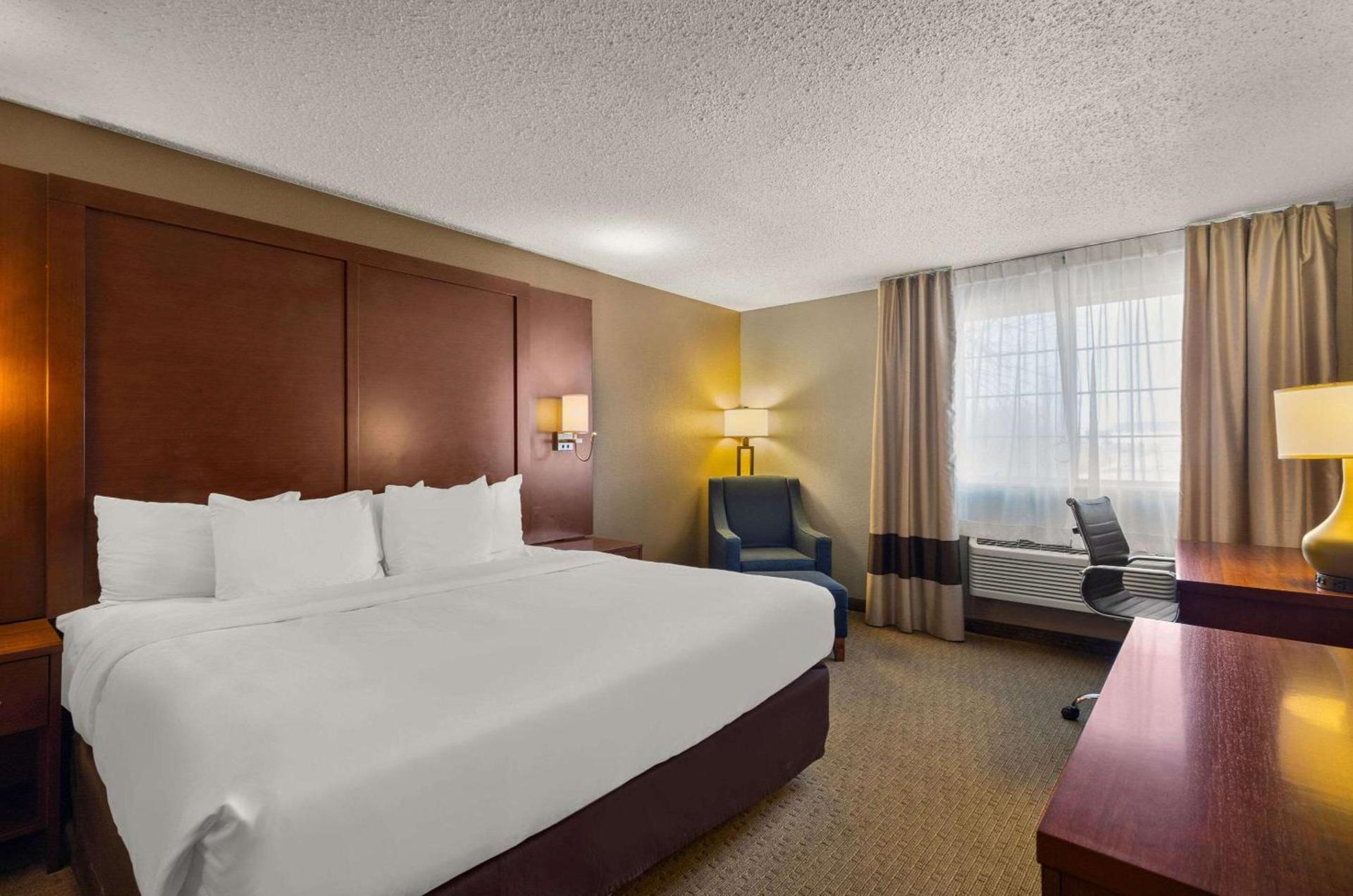 Comfort Inn Near Ouabache State Park photo 21