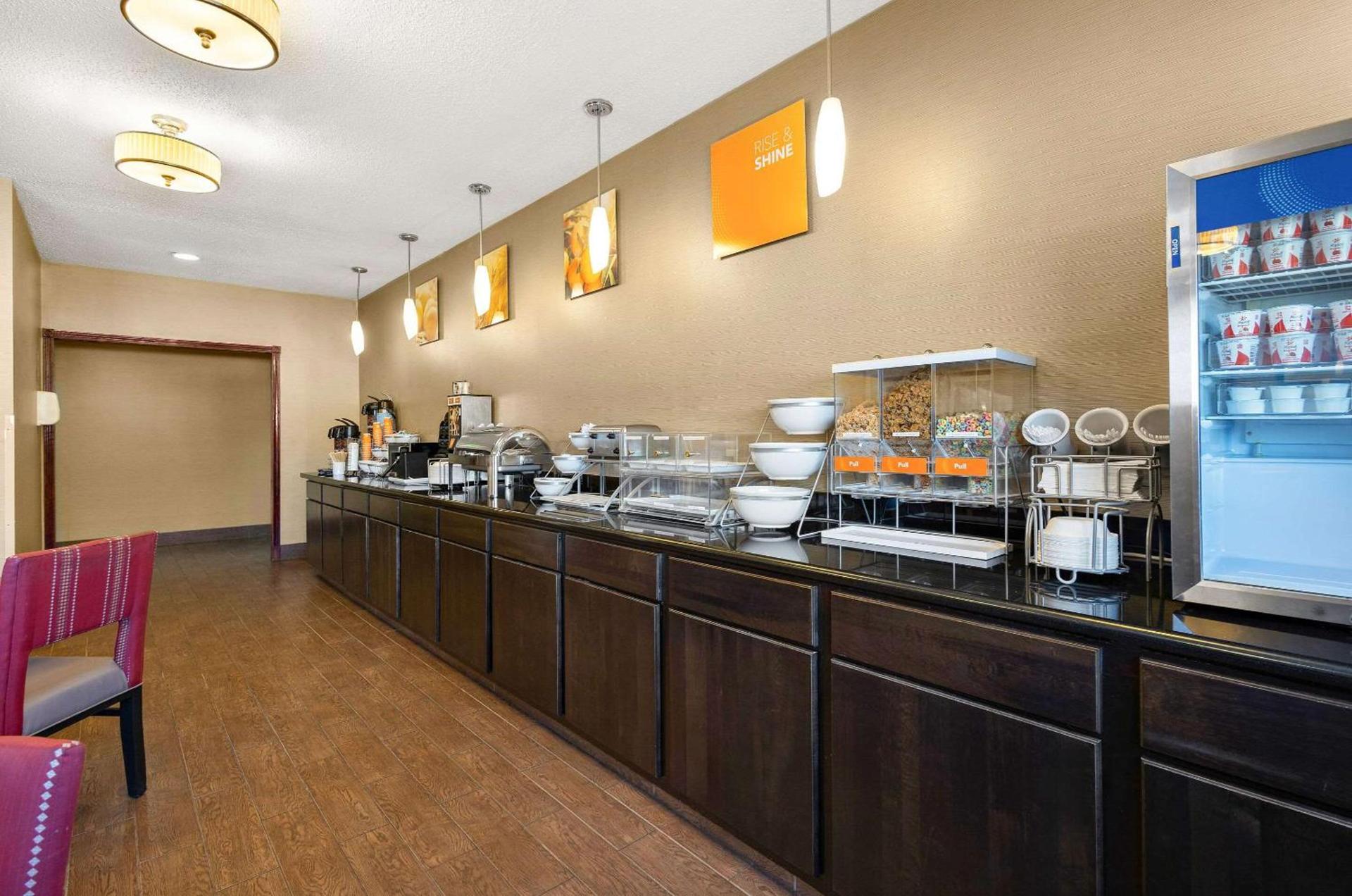 Comfort Inn Near Ouabache State Park photo 59