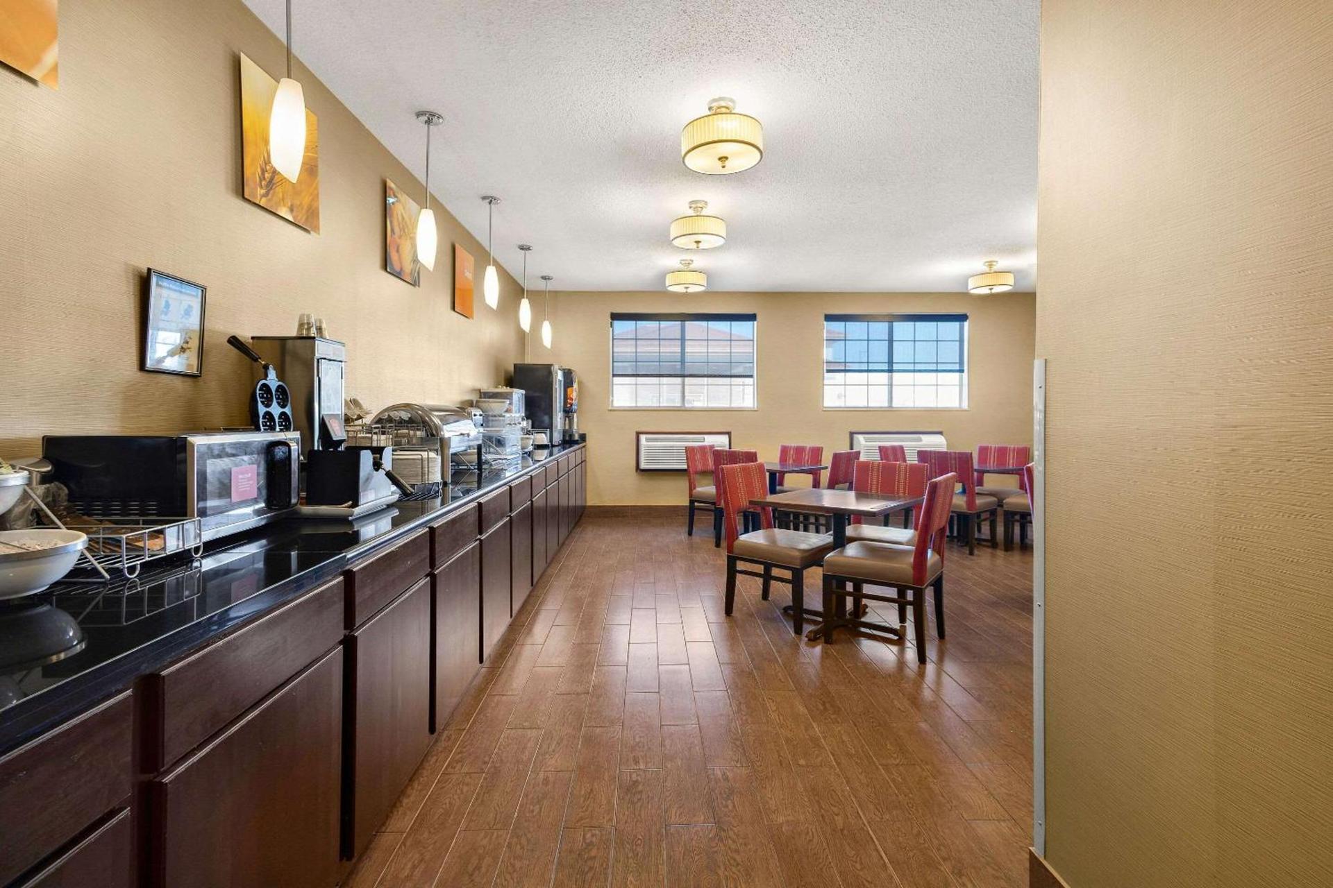 Comfort Inn Near Ouabache State Park photo 58