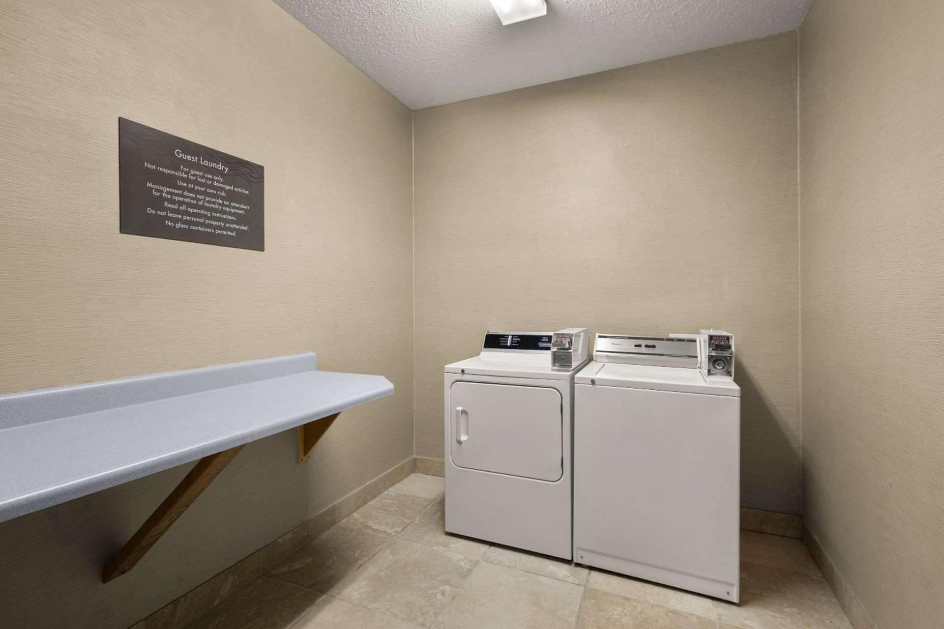 Comfort Inn Near Ouabache State Park photo 60