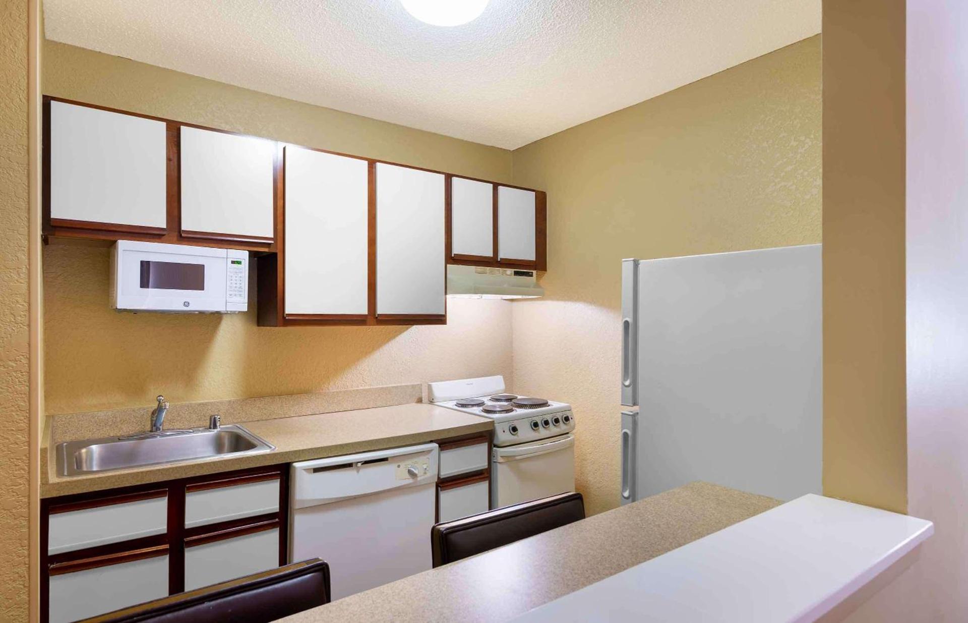 Extended Stay America Select Suites - Atlanta - Alpharetta - Northpoint - East photo 15