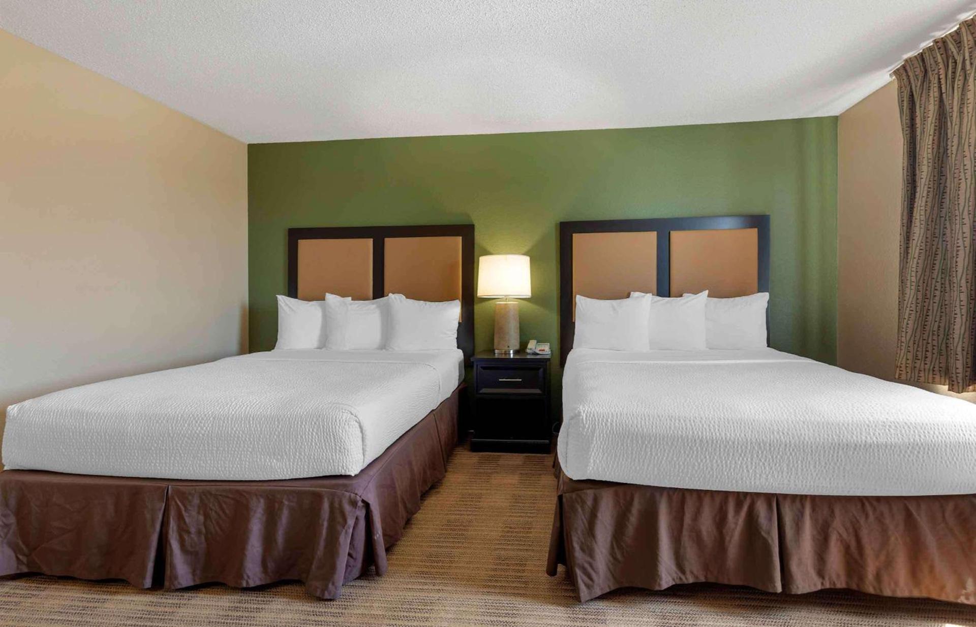 Extended Stay America Select Suites - Detroit - Warren photo 20