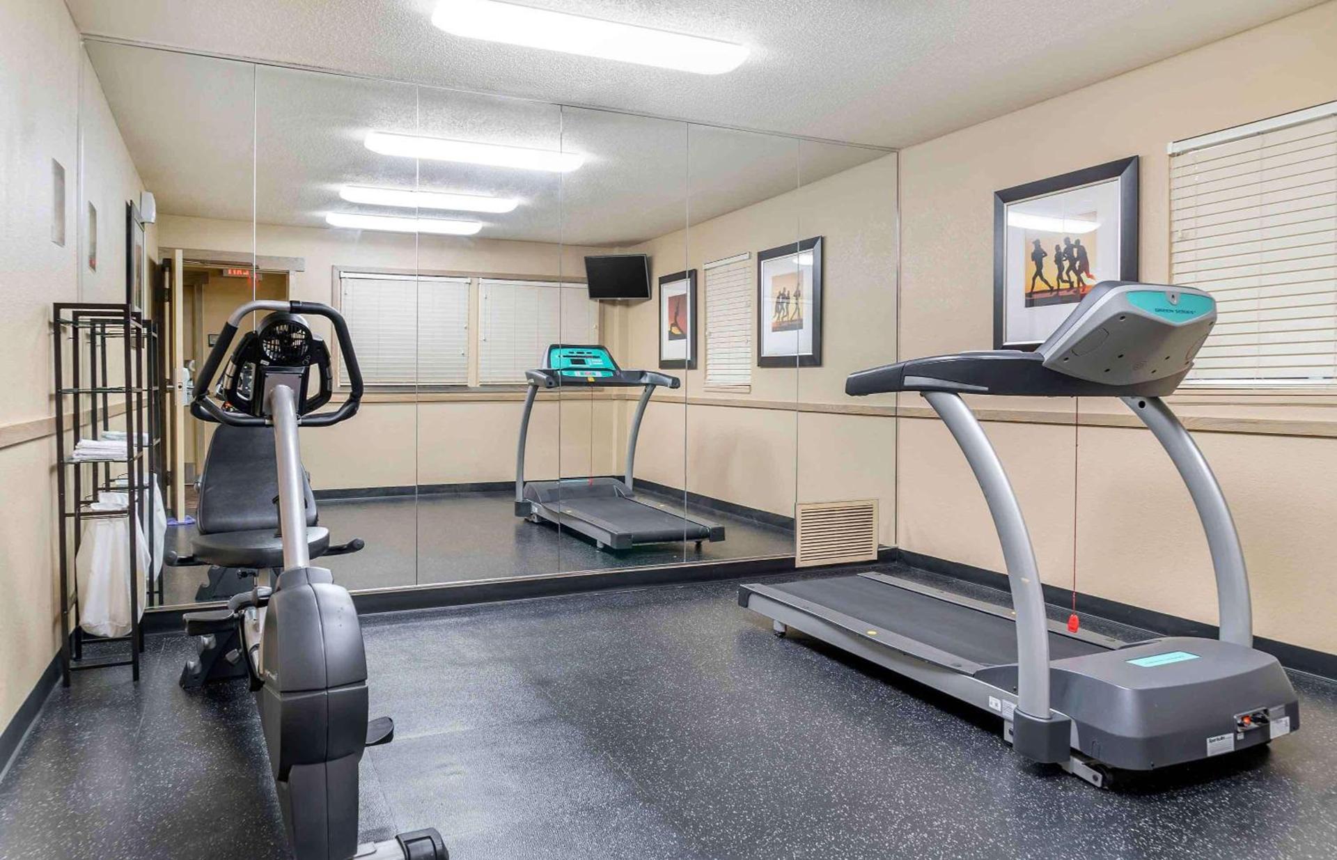 Extended Stay America Select Suites - Detroit - Warren photo 27