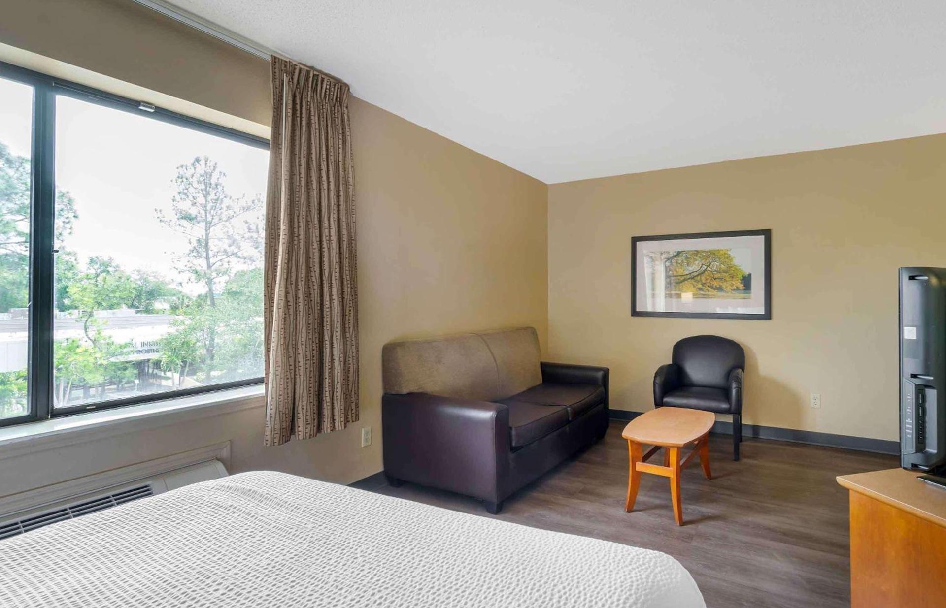 Extended Stay America Select Suites Tampa Airport Memorial Hwy photo 21