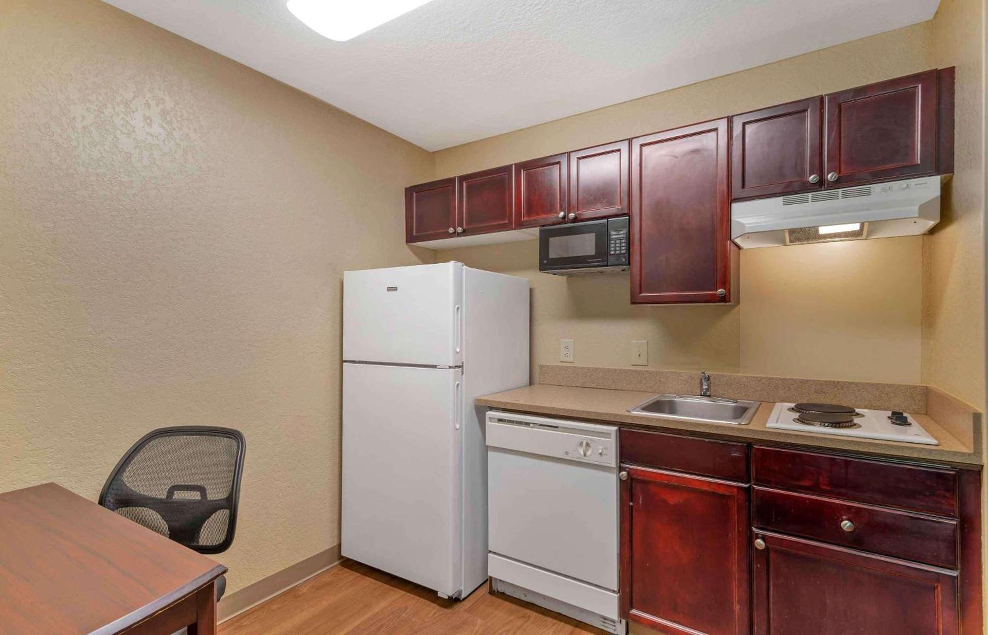 Extended Stay America Suites - Columbus - Polaris photo 11