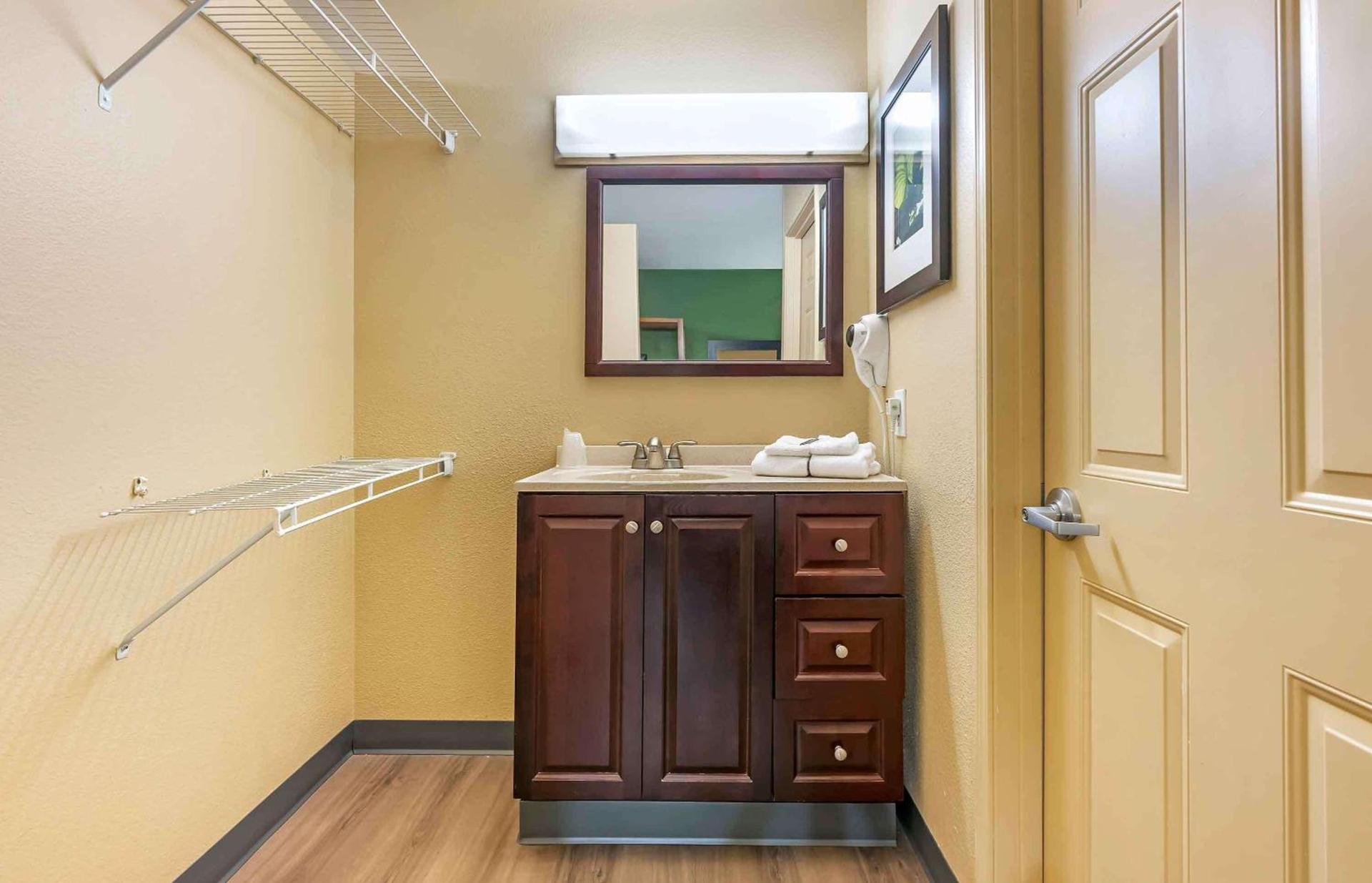 Extended Stay America Suites - Columbus - Tuttle photo 28