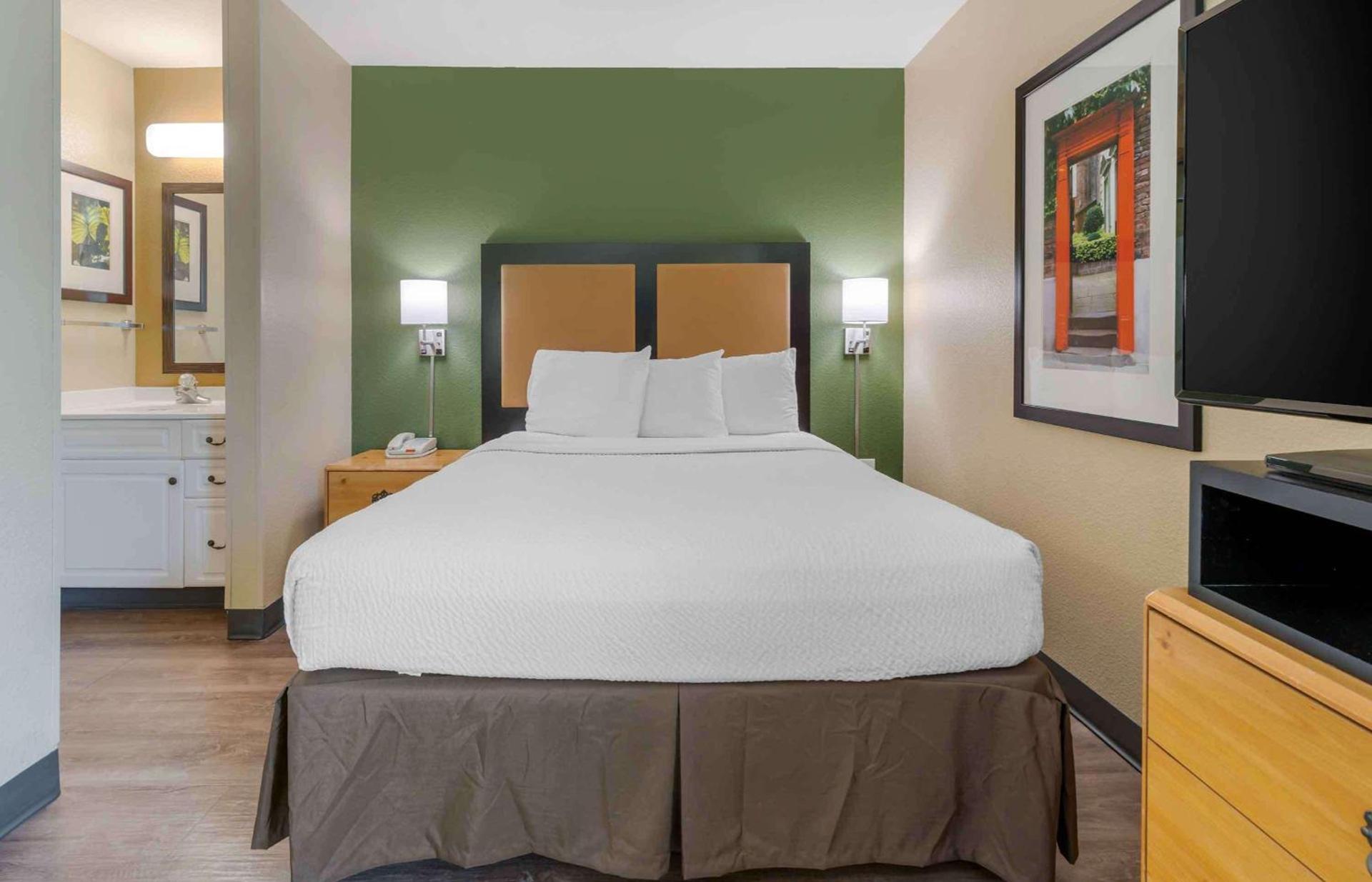 Extended Stay America Suites - Phoenix - Biltmore photo 8