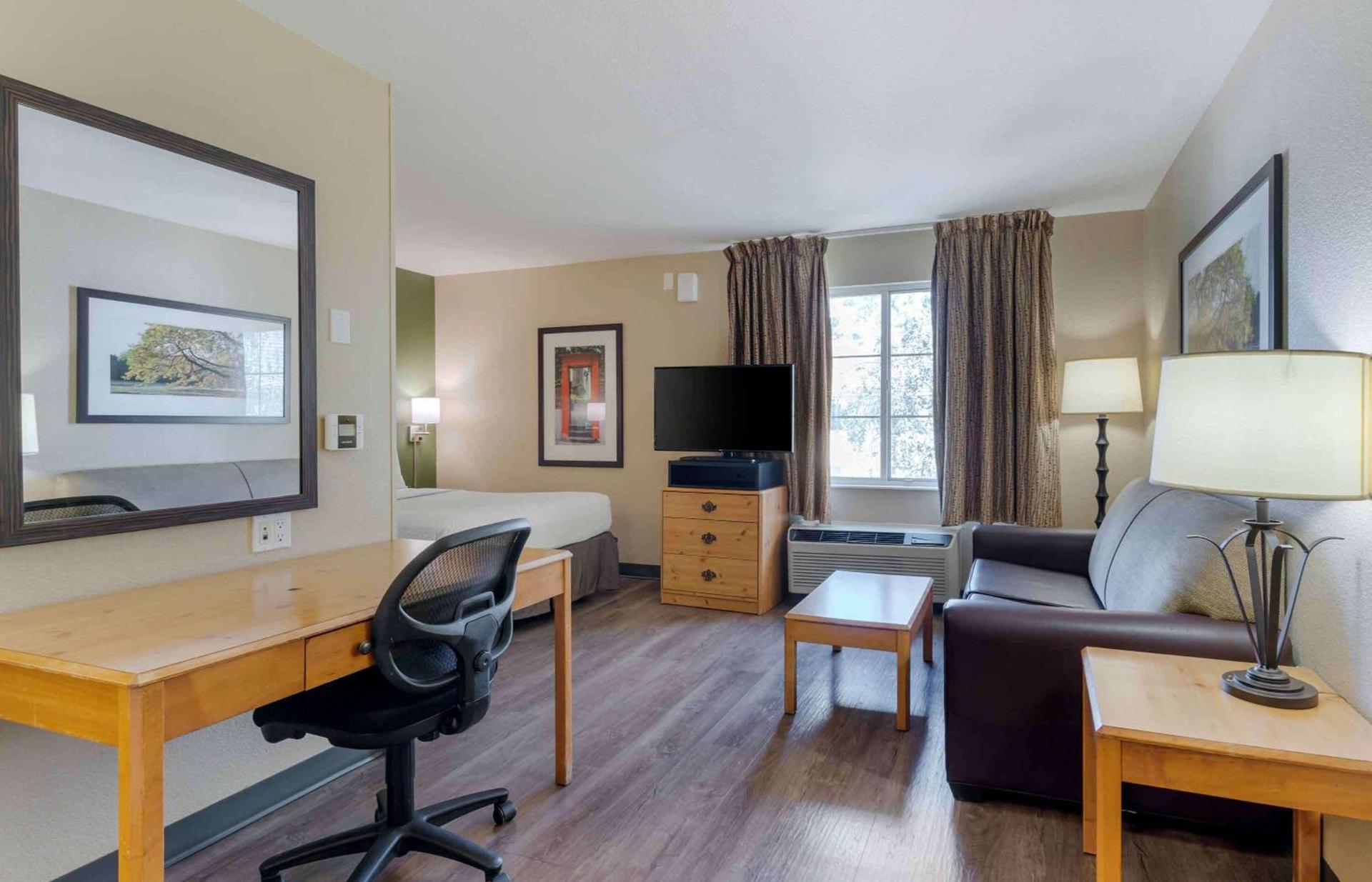 Extended Stay America Suites - Phoenix - Biltmore photo 10