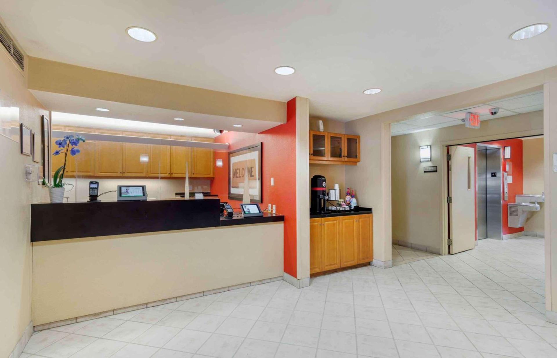 Extended Stay America Select Suites - Atlanta - Buckhead photo 3
