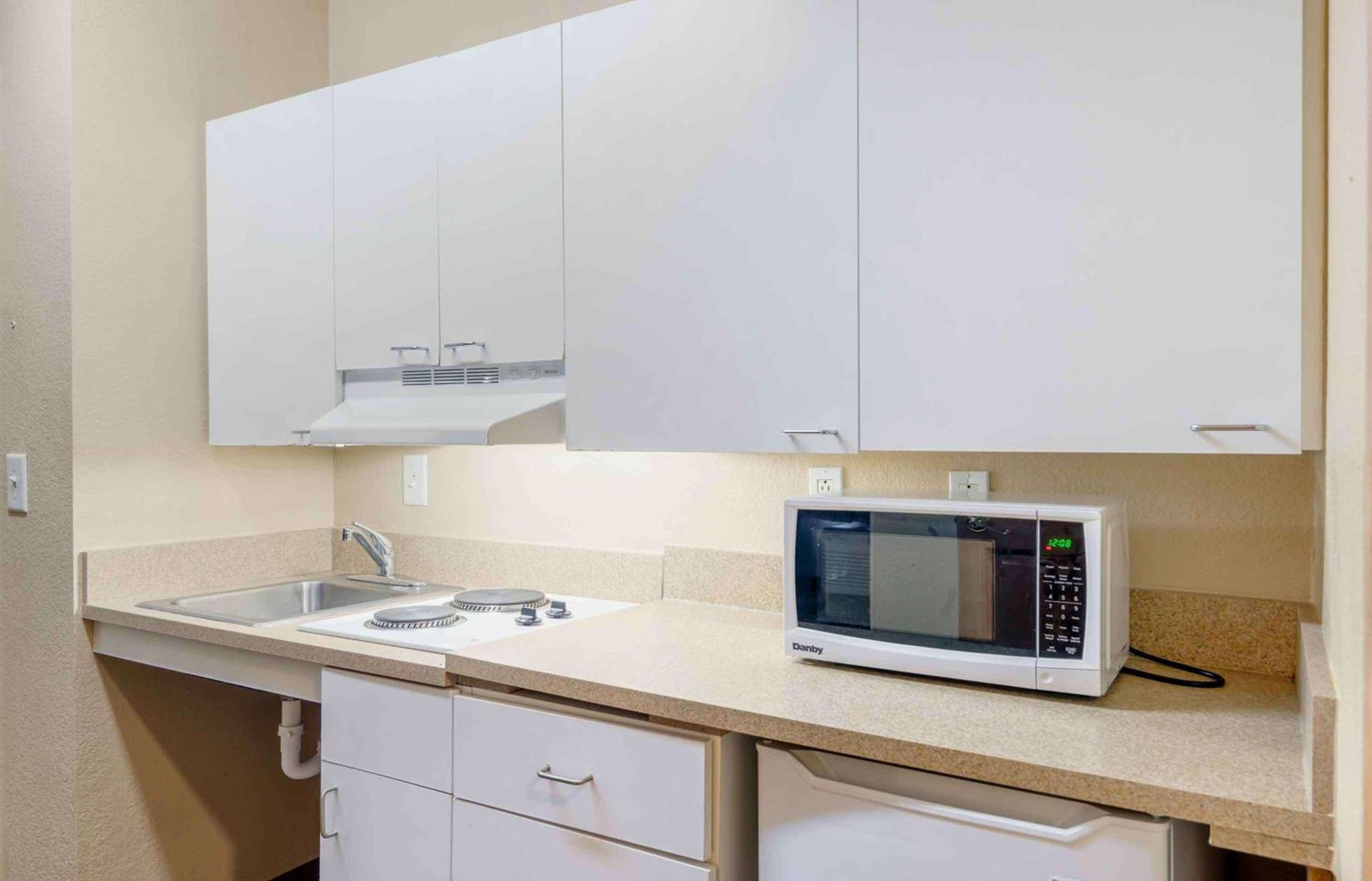 Extended Stay America Select Suites - Atlanta - Buckhead photo 8