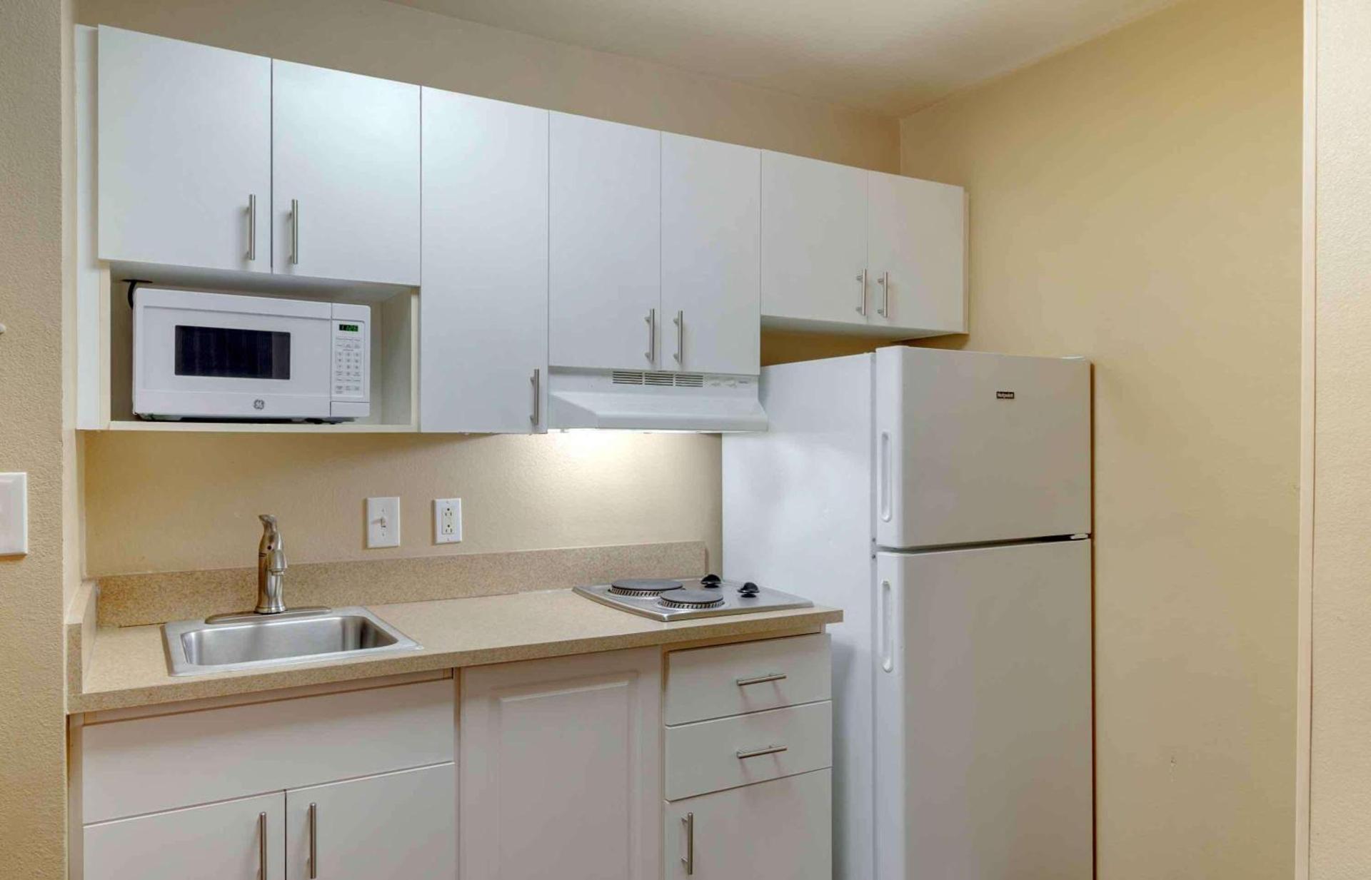 Extended Stay America Select Suites - Atlanta - Buckhead photo 12