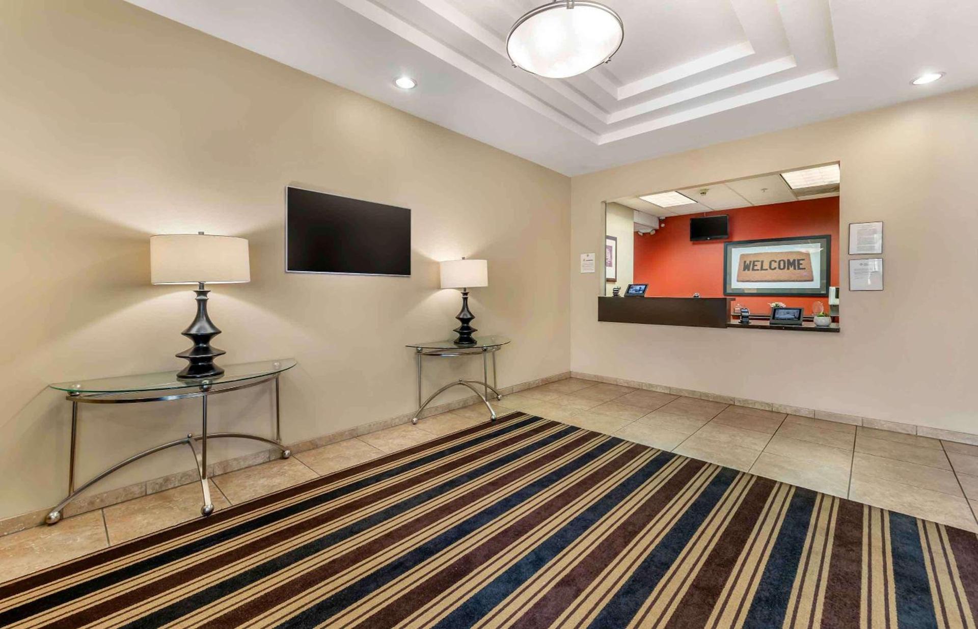 Extended Stay America Suites - Bakersfield - Chester Lane photo 3