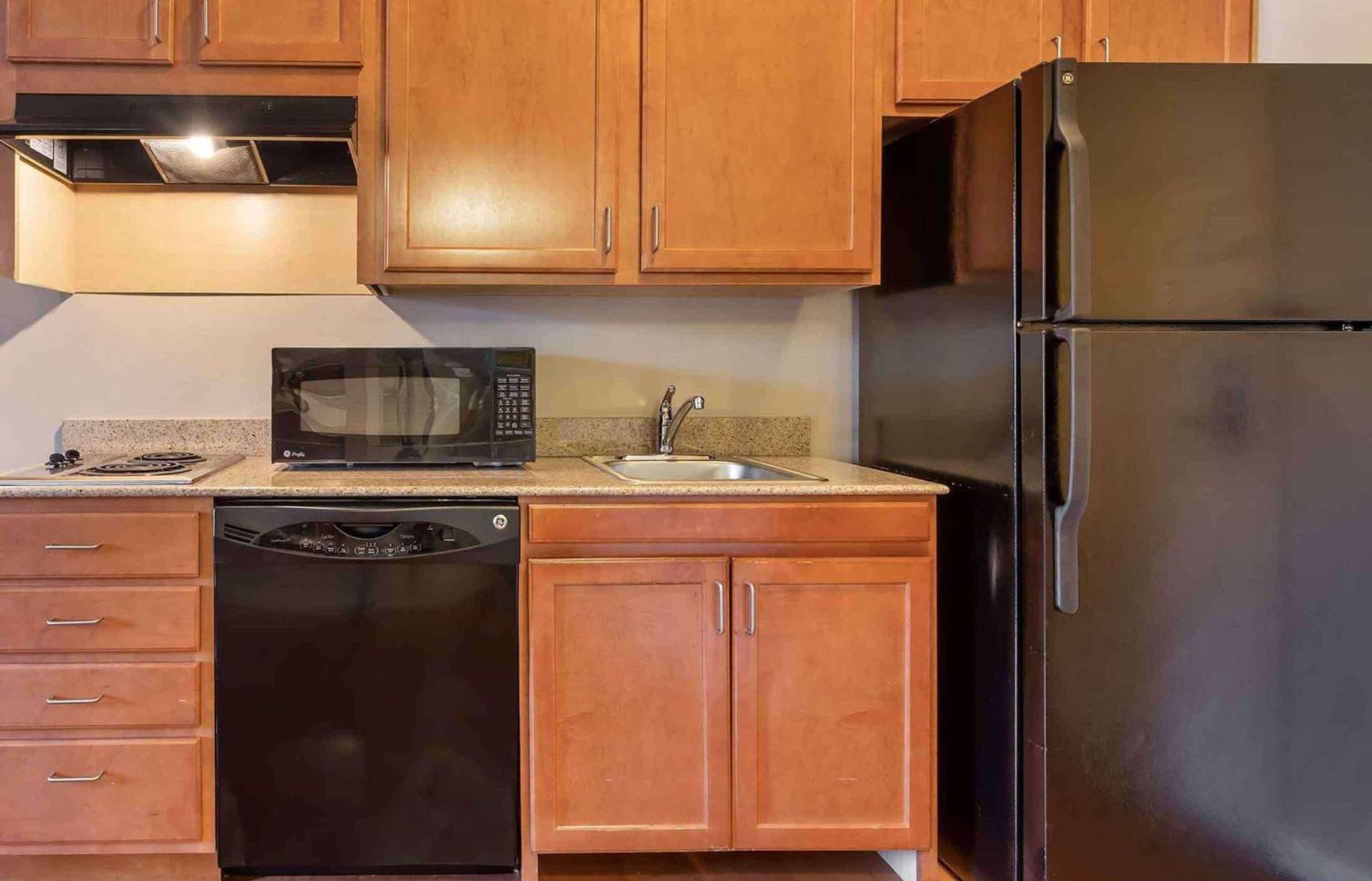 Extended Stay America Suites - Bakersfield - Chester Lane photo 11