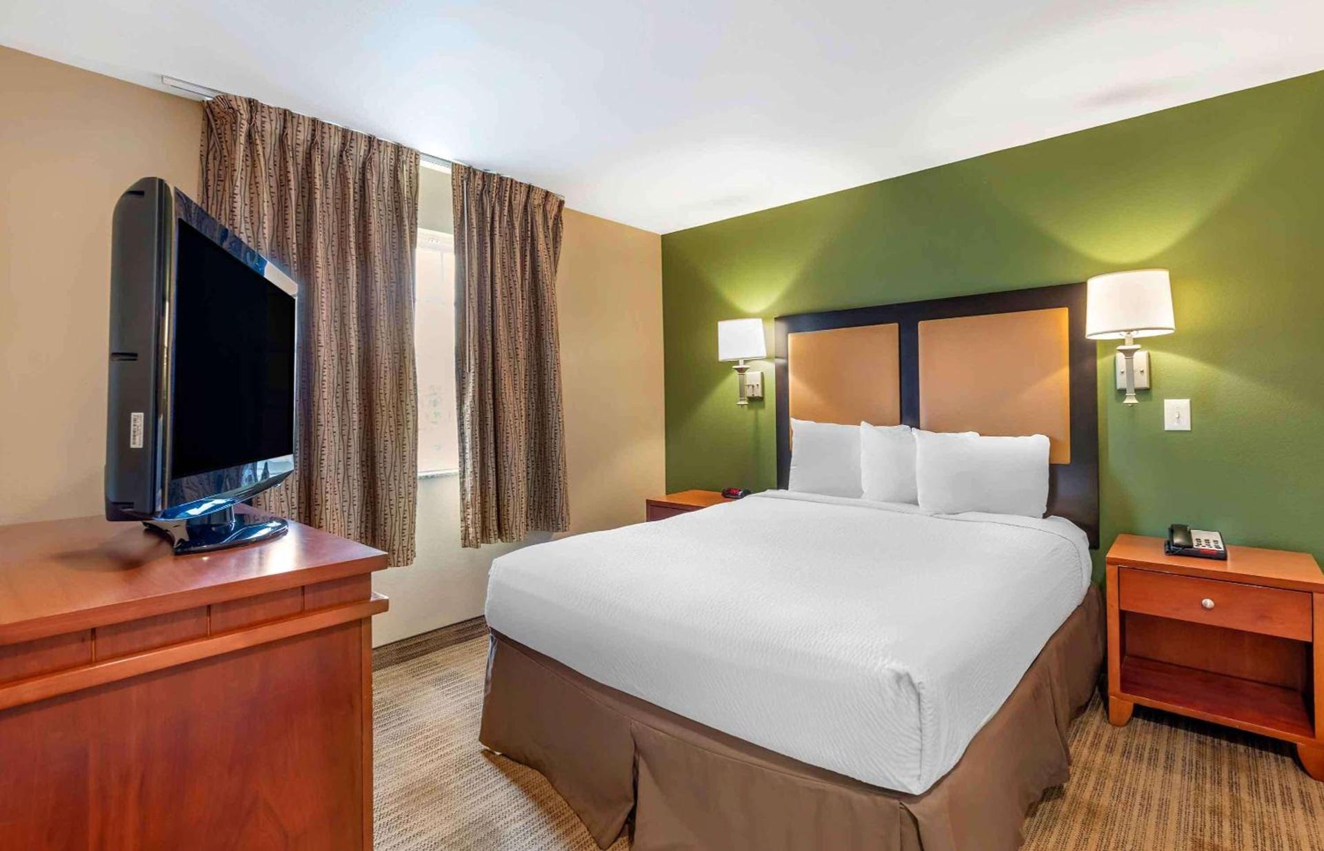 Extended Stay America Suites - Bakersfield - Chester Lane photo 23