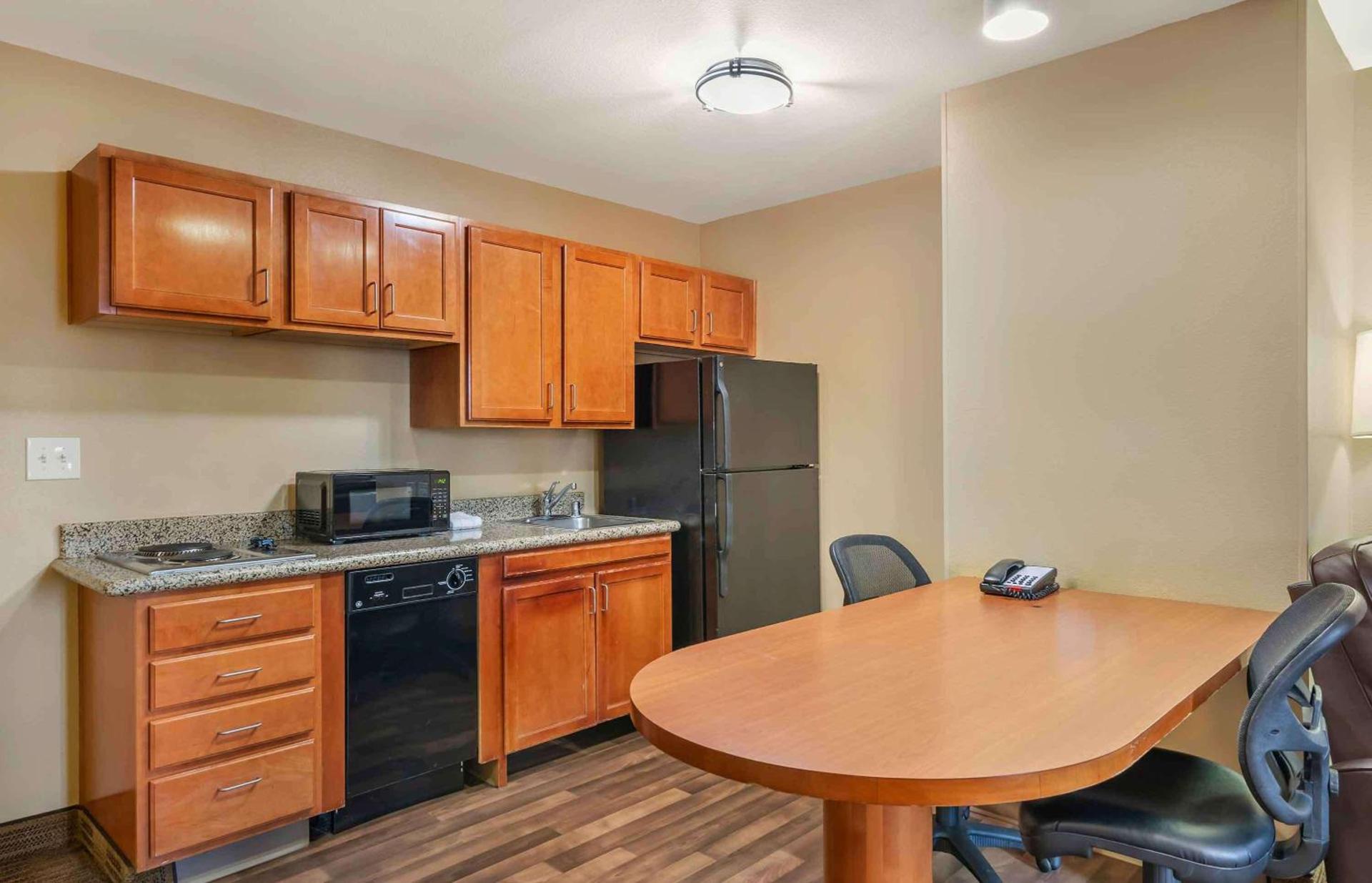 Extended Stay America Suites - Bakersfield - Chester Lane photo 26