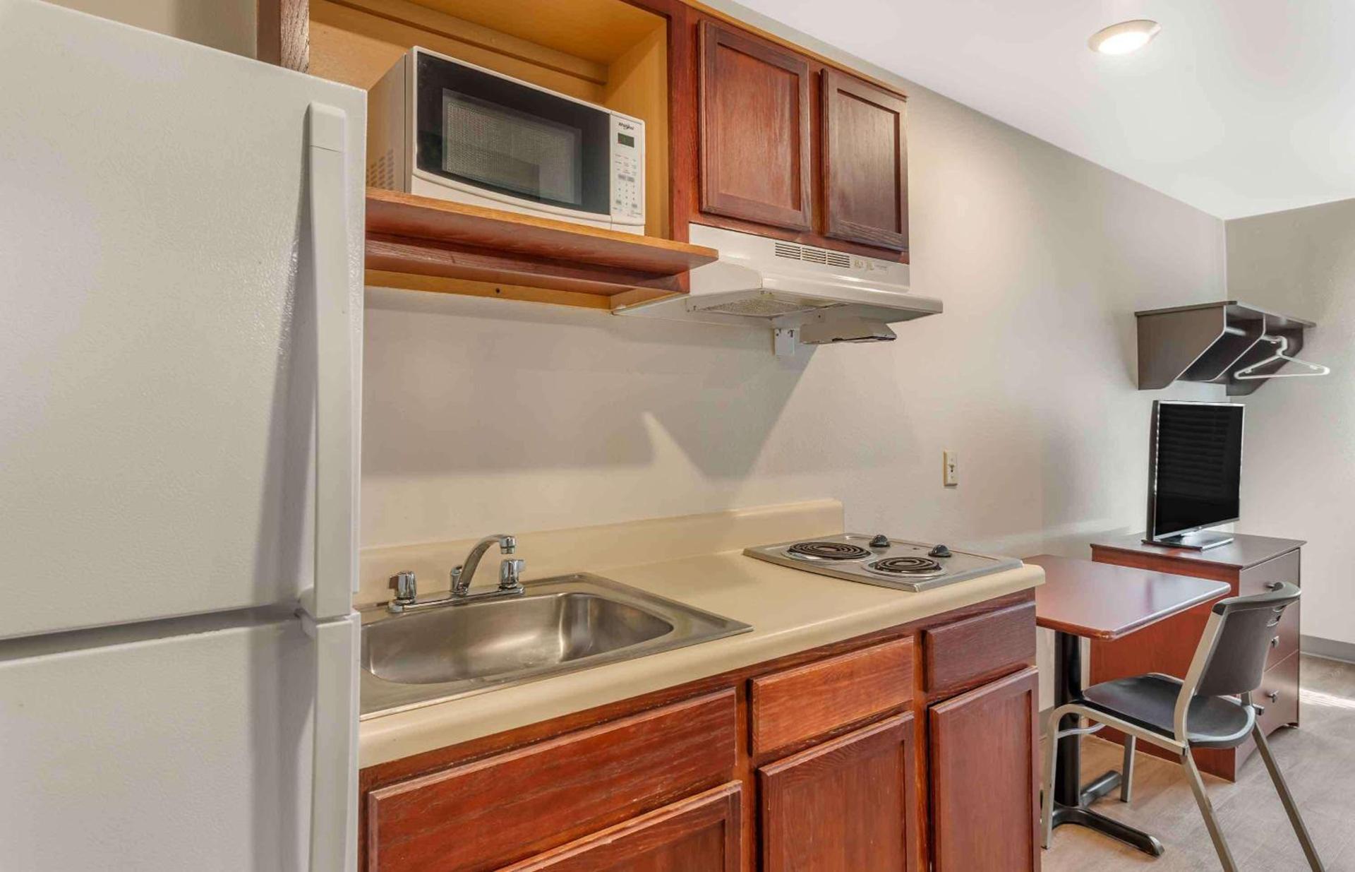 Studio 6 Extended Stay Little Rock Southwest AR photo 8
