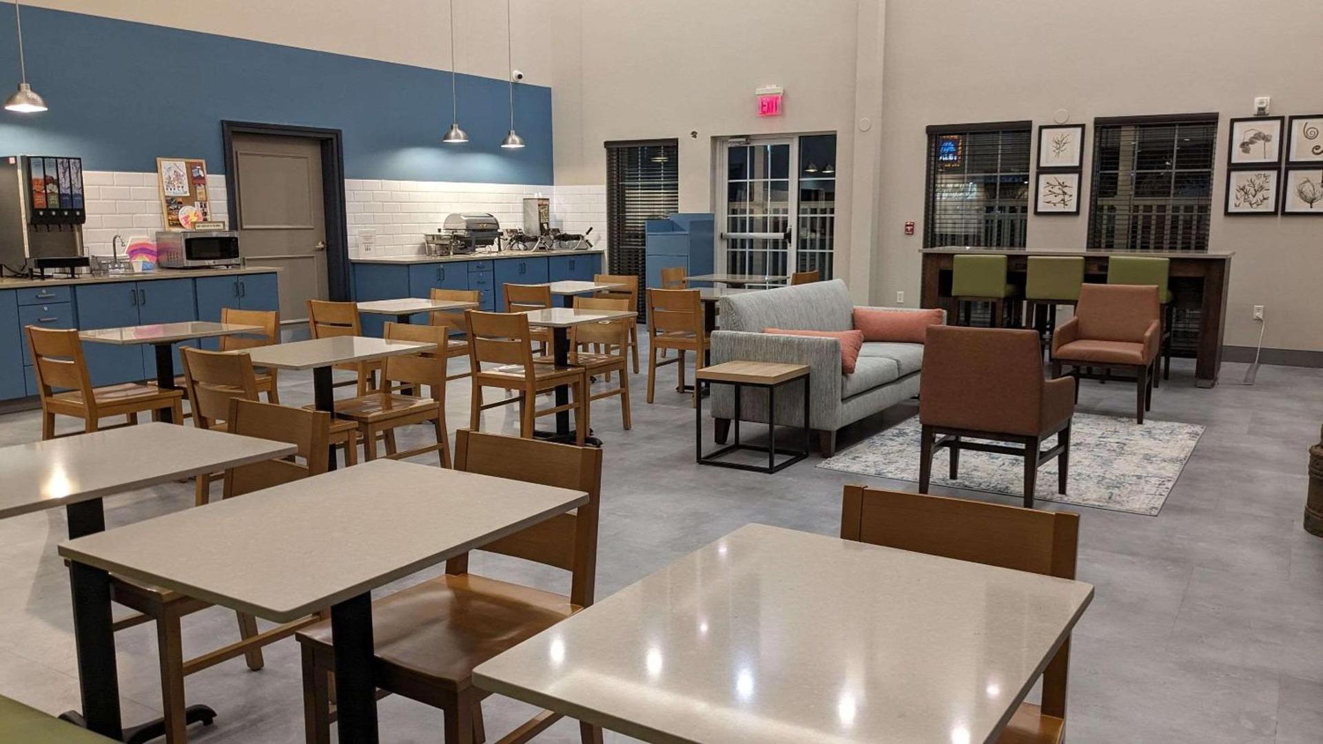 Country Inn & Suites by Radisson, Covington, LA photo 17