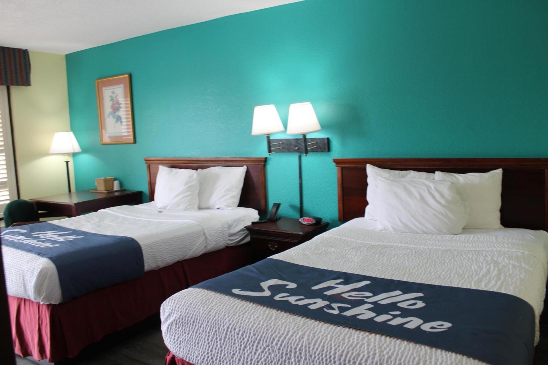 Days Inn by Wyndham Marianna photo 41