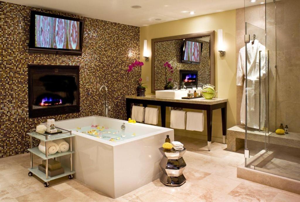 Sunset Marquis Hotel & Villas photo 31