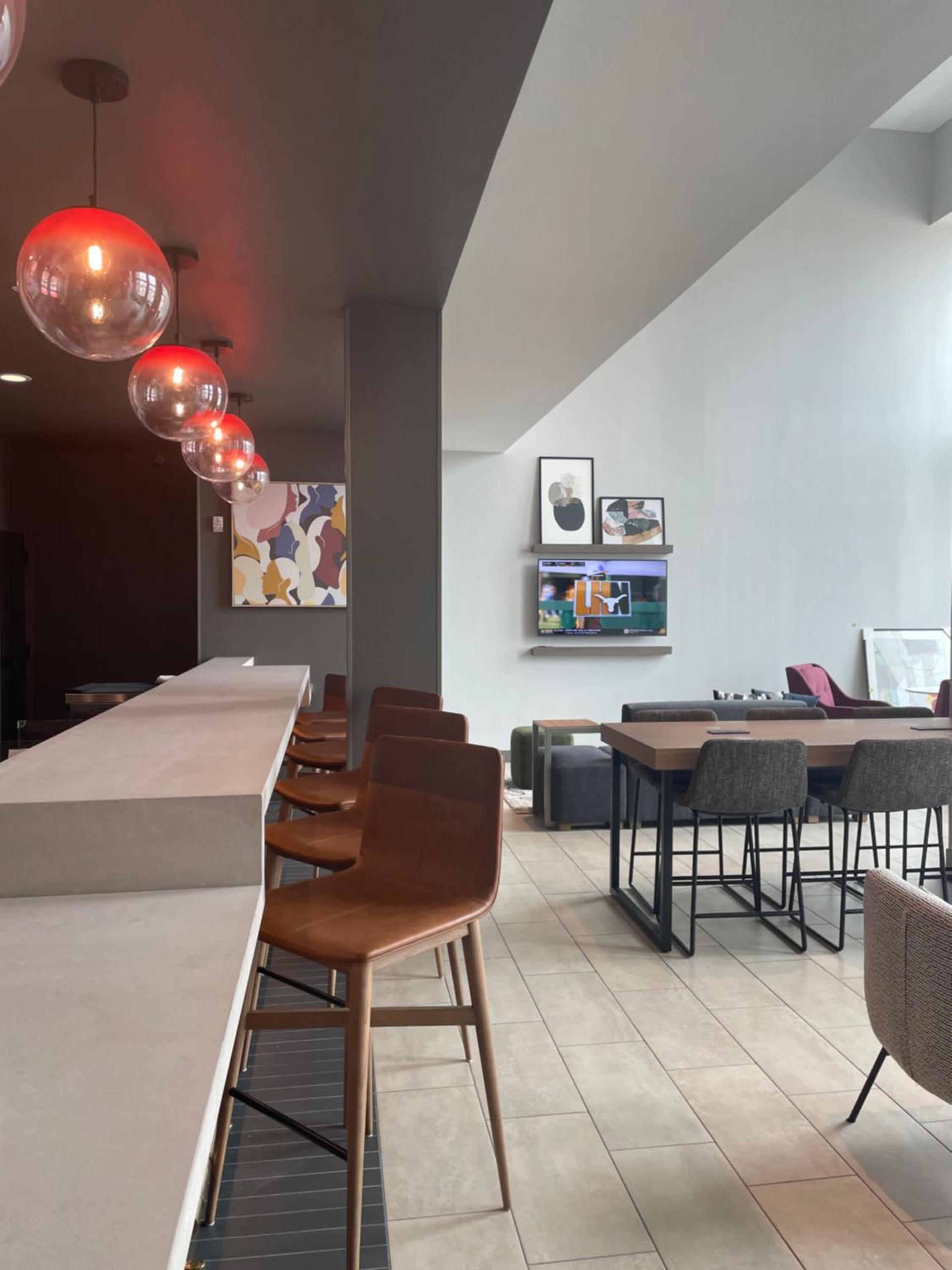 Atwell Suites Austin Airport by IHG photo 16
