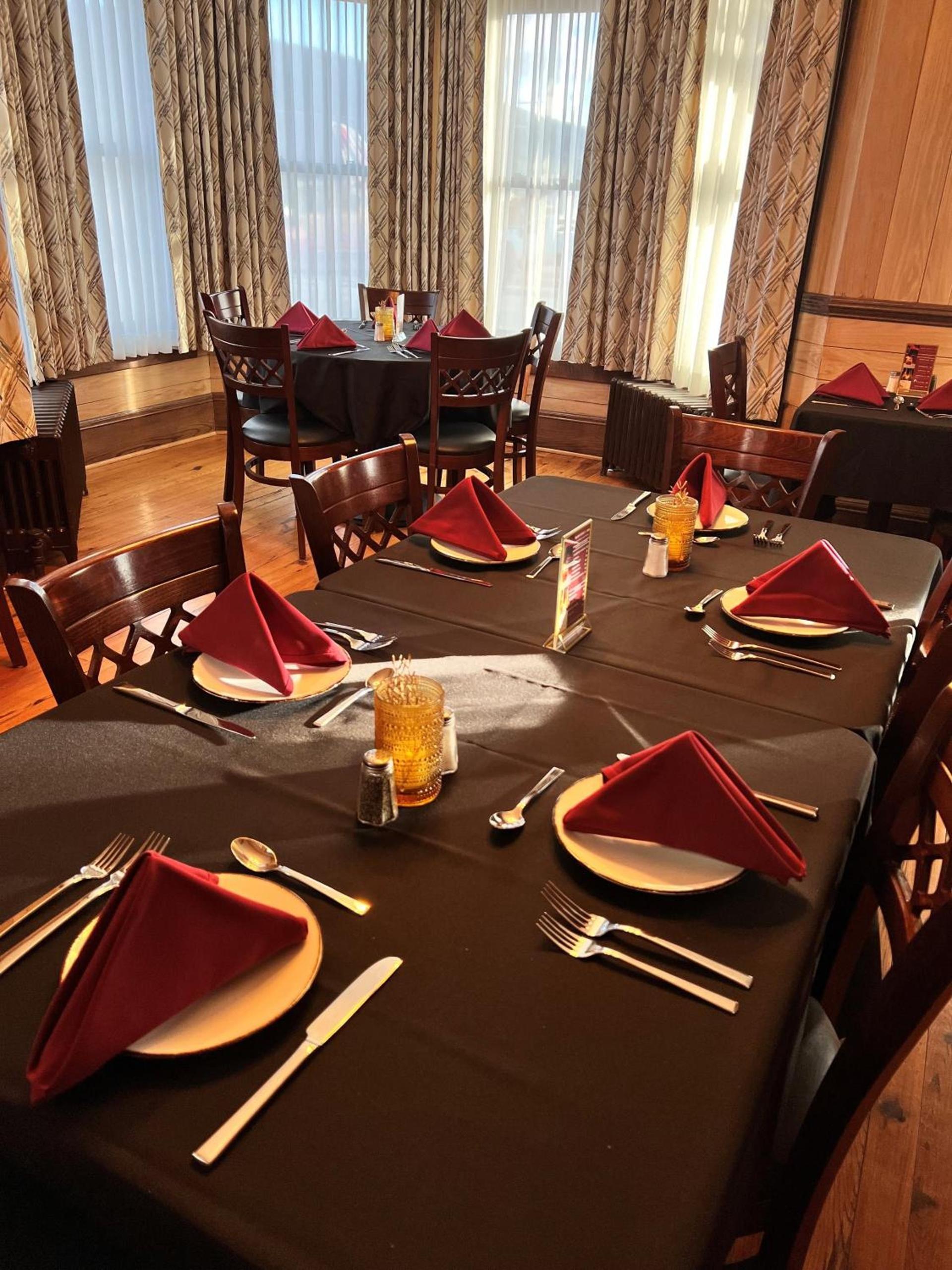 Monterey Inn photo 51