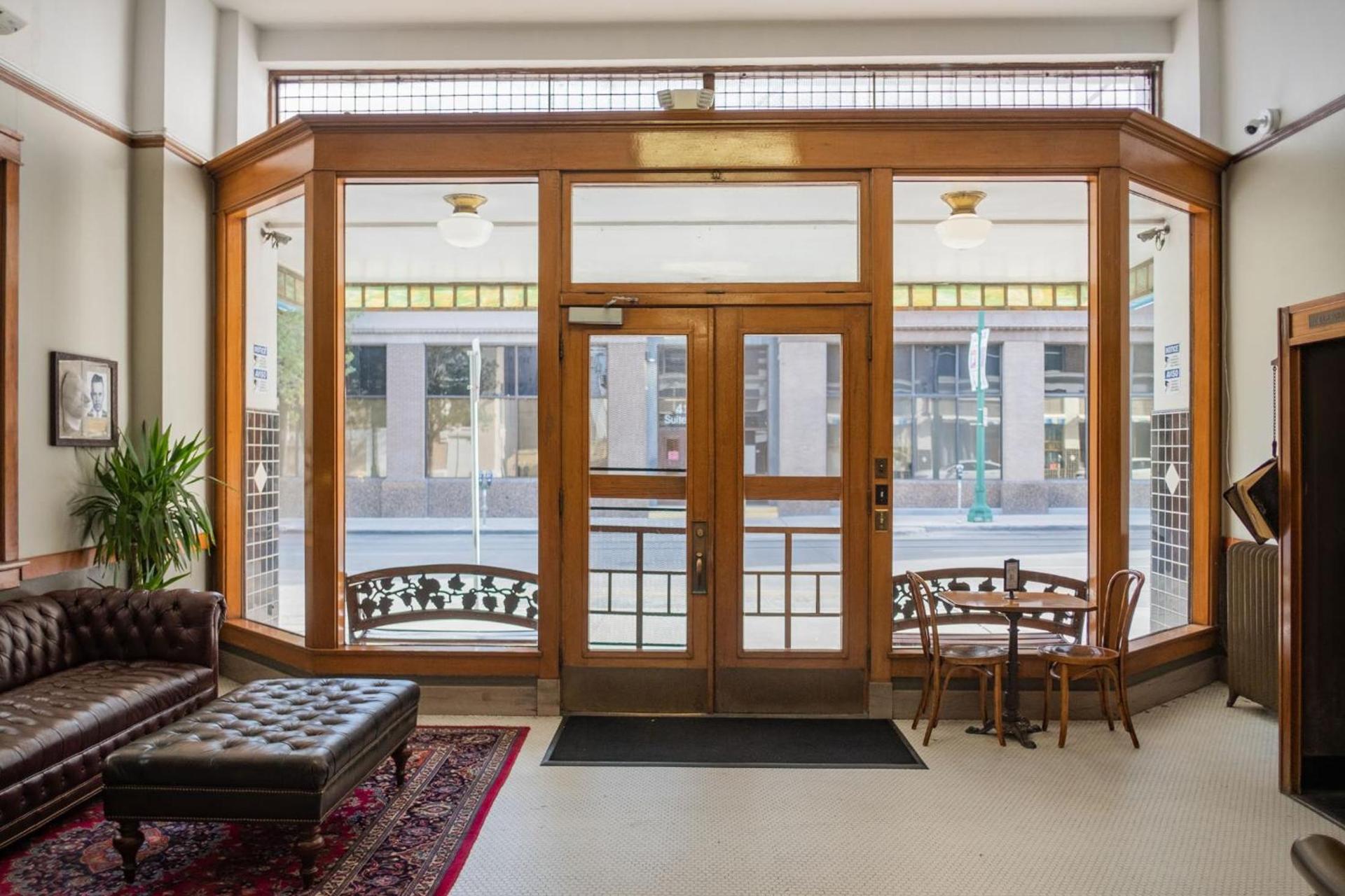 Gardner Hotel & Hostel photo 14