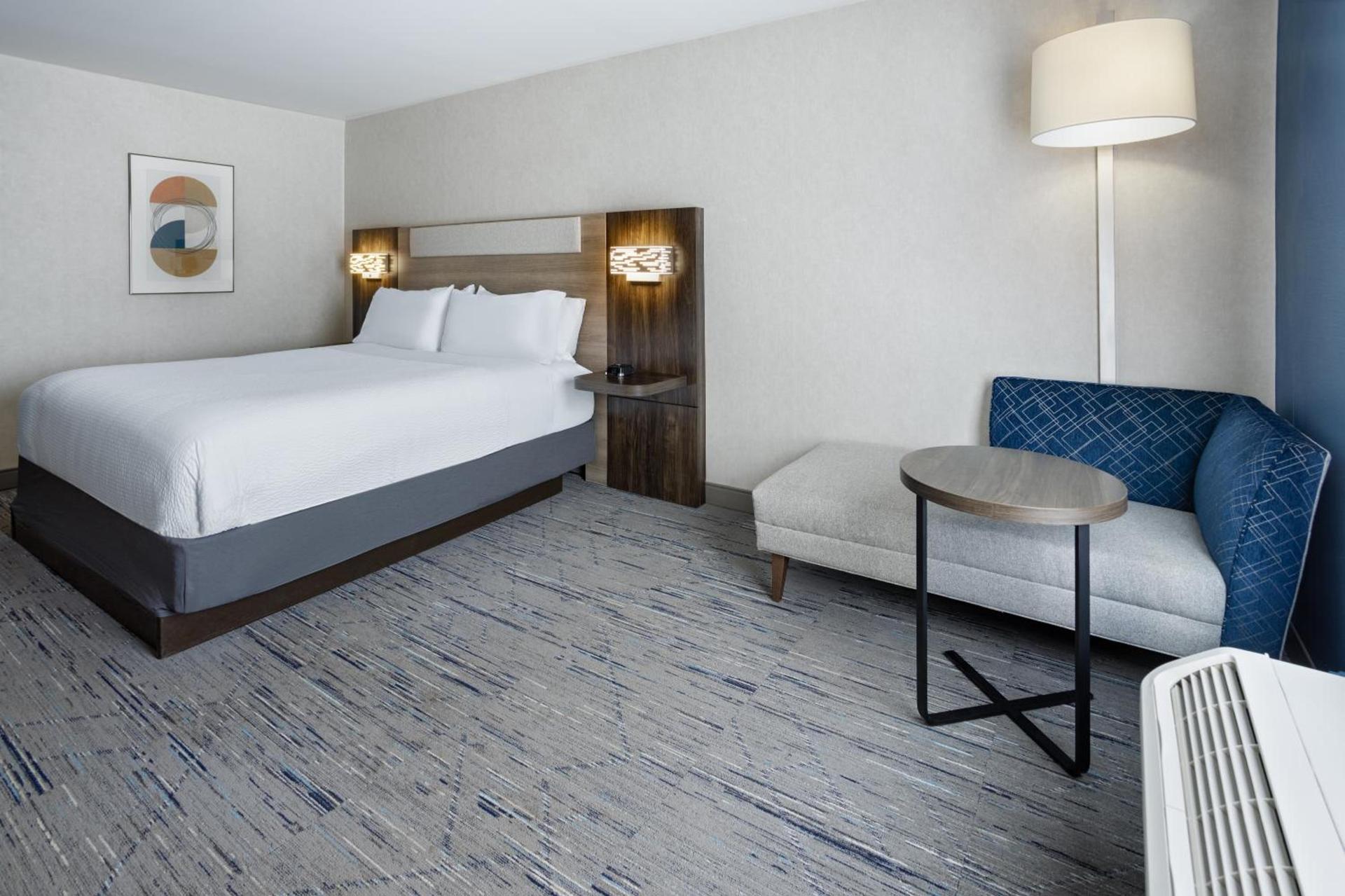 Holiday Inn Express Hotel & Suites Brattleboro by IHG photo 13